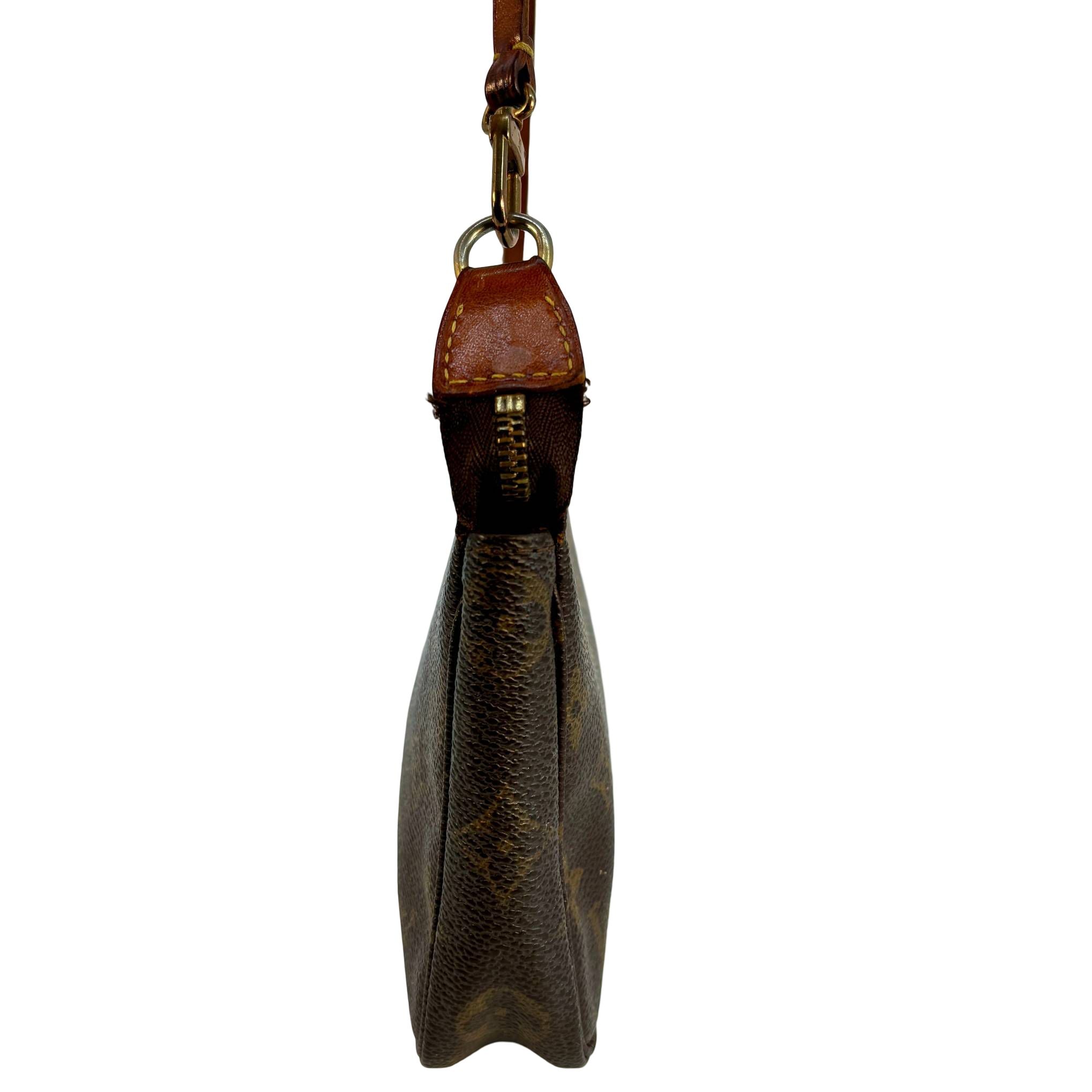 Louis Vuitton Pochette Accessoires Braun Monogram Canvas
