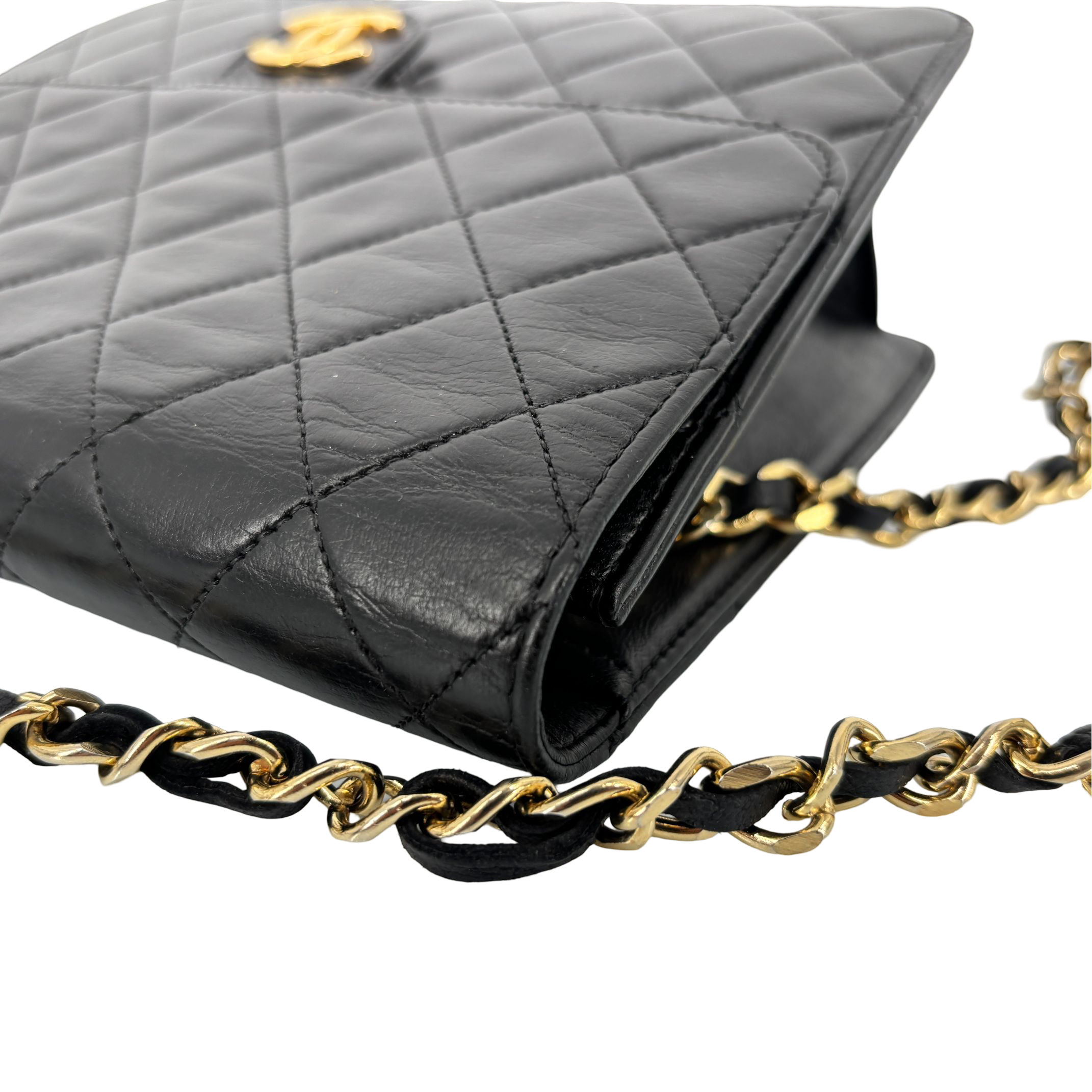 Chanel Single Flap Bag Push-Lock Black Matelassé Leather