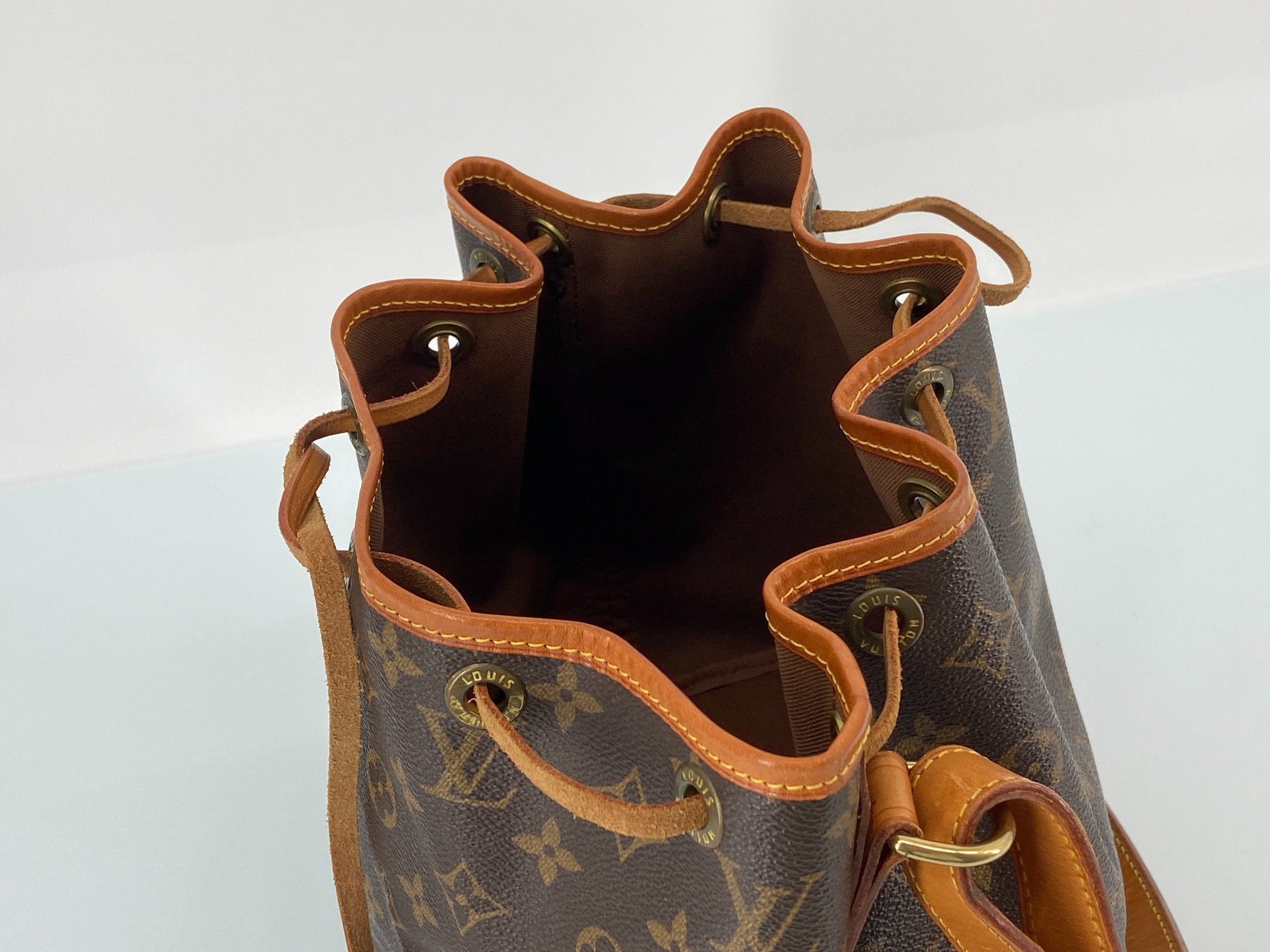 Louis Vuitton Sac Noé Petit Monogram Canvas incl. Dustbag