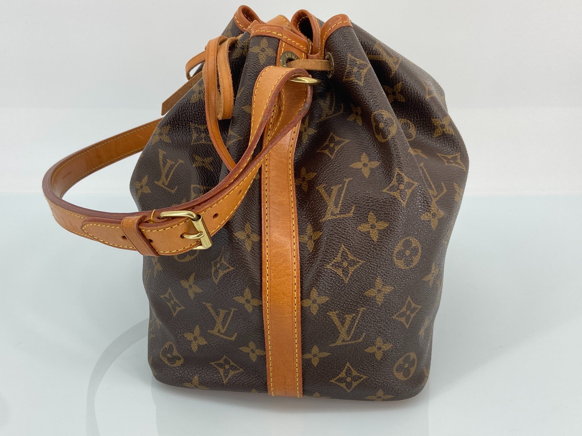 Louis Vuitton Sac Noé Petit Monogram Canvas incl. Dustbag