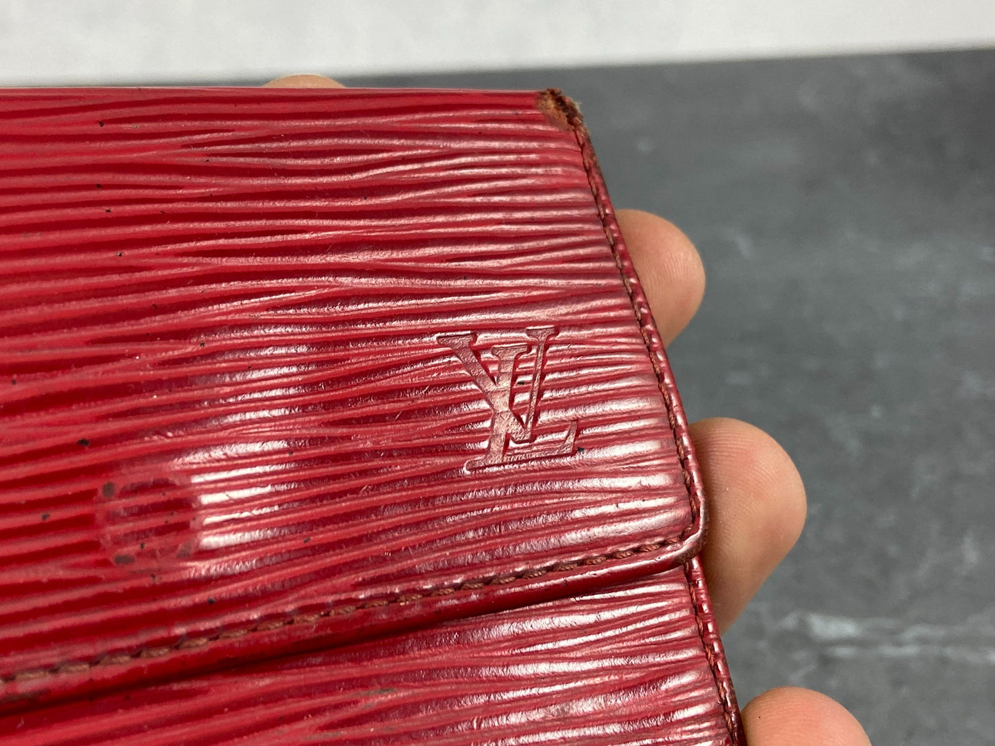 Louis Vuitton 6 Key Holder Red Epi Leather