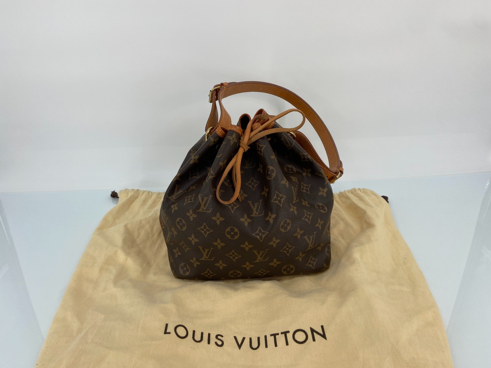 Louis Vuitton Sac Noé Petit Monogram Canvas incl. Dustbag