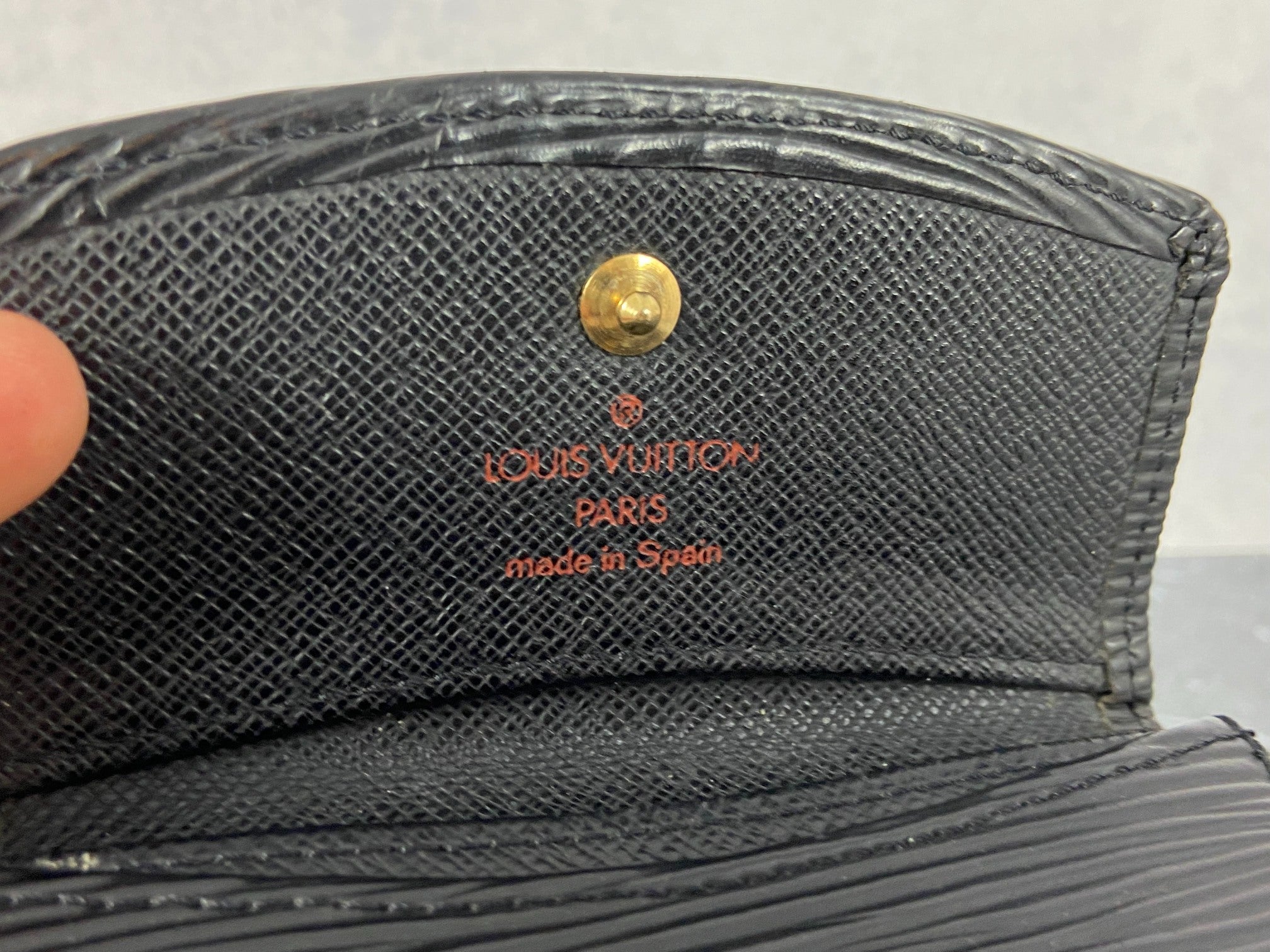 Louis Vuitton Card Case Black Epi Leather