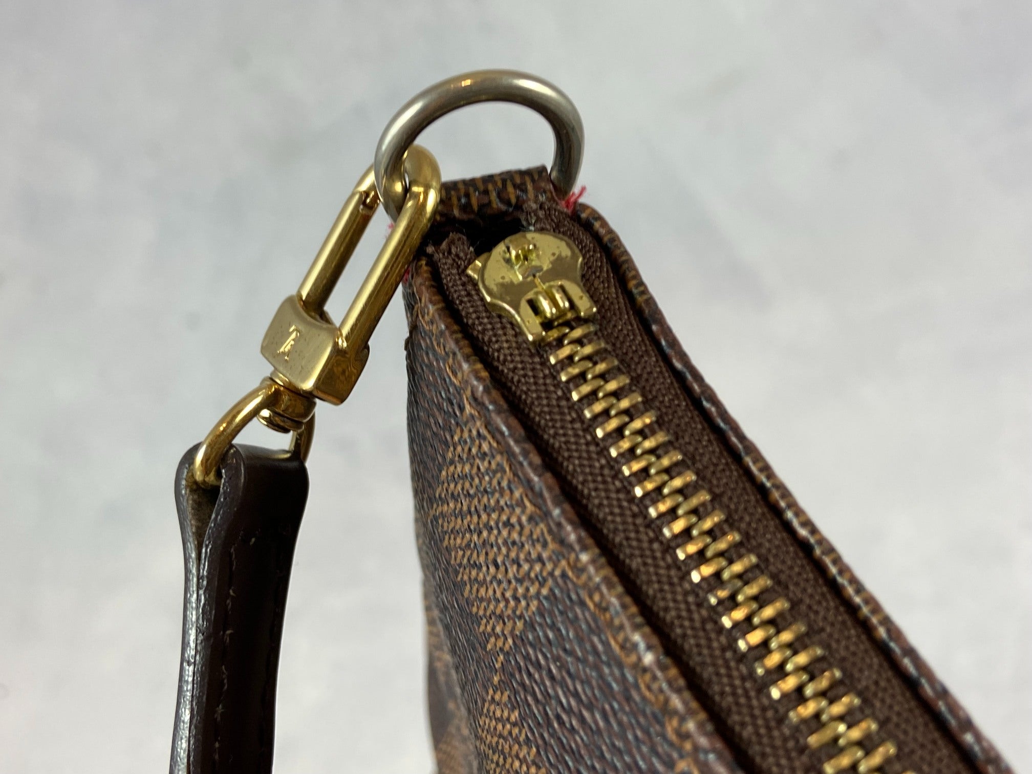 Louis Vuitton Pochette Accessoires Damier Ebene Canvas