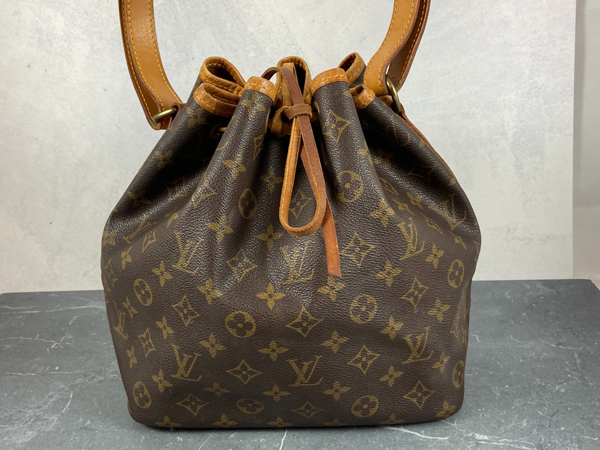 Louis Vuitton Sac Noé Petit Monogram Canvas