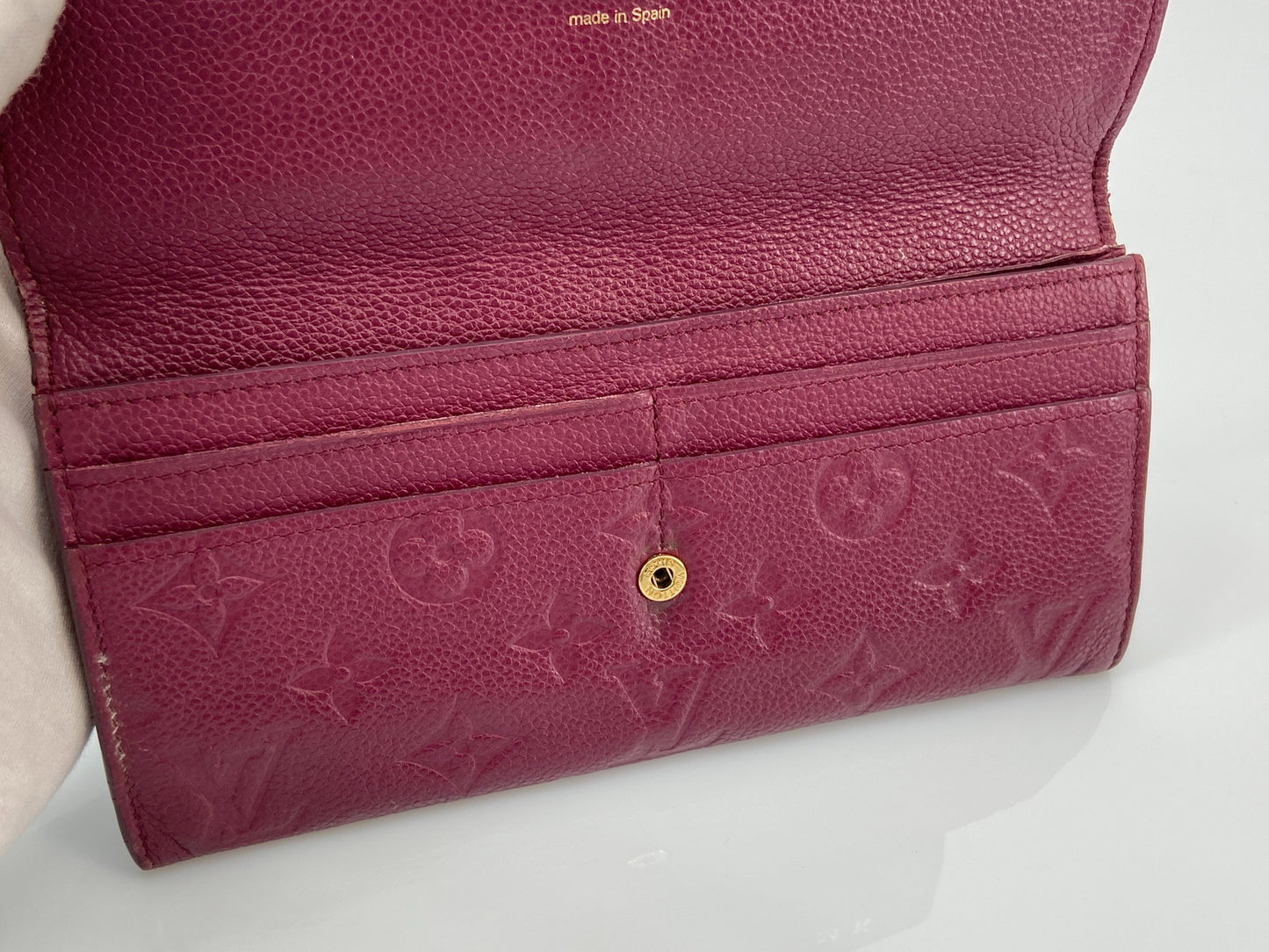Louis Vuitton Sarah Wallet Pink Empreinte Leather incl. Box