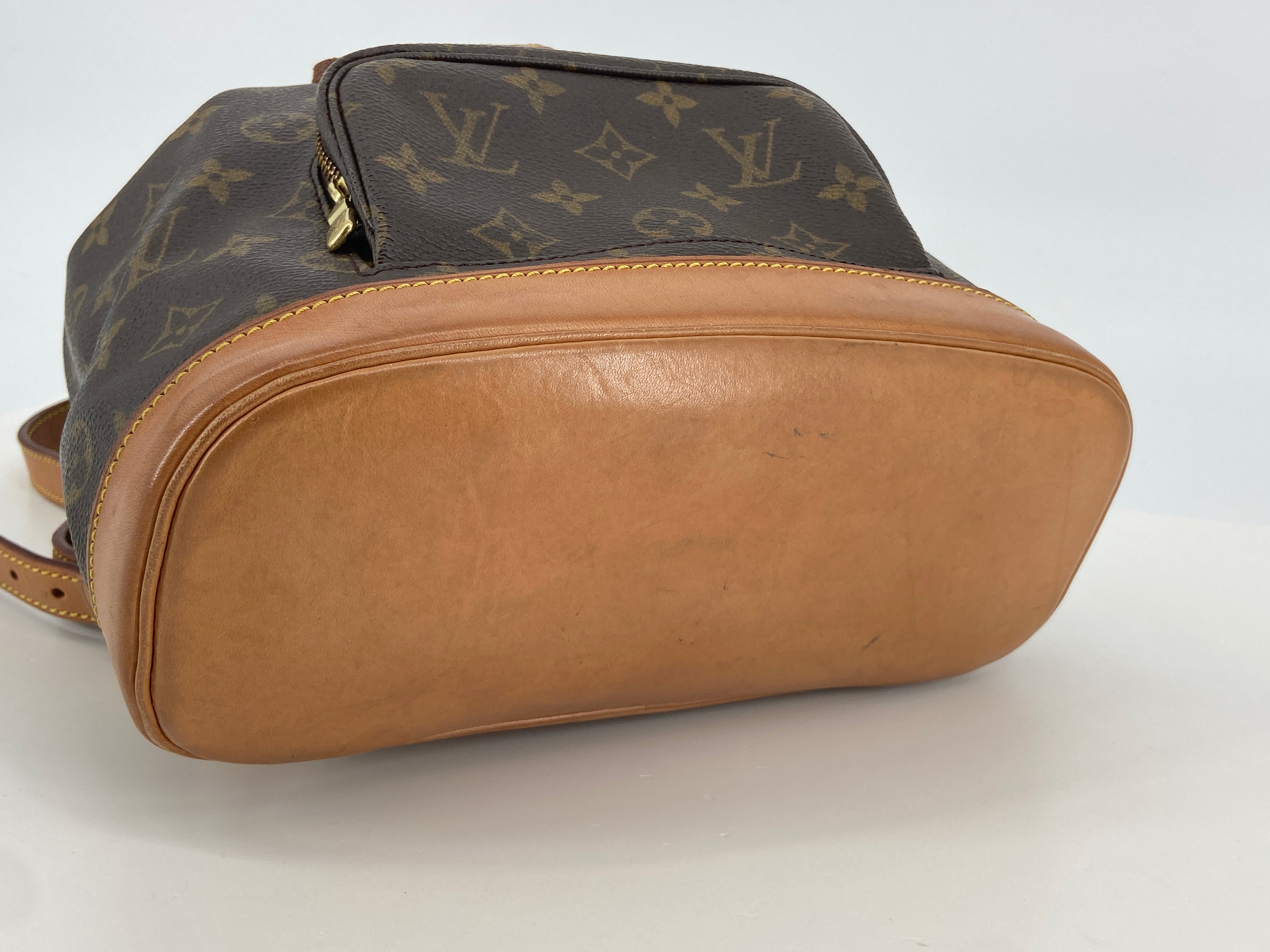 Louis Vuitton Montsouris MM Backpack Monogram Canvas incl. Dustbag