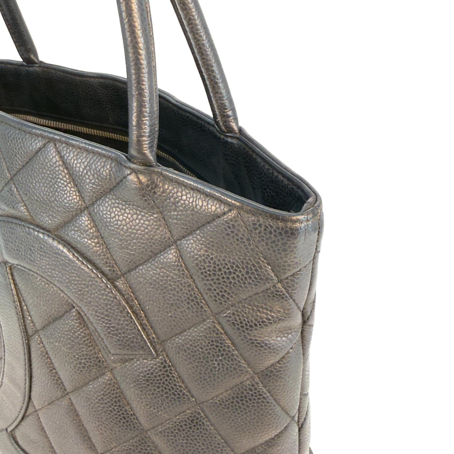 Chanel Medallion Tote Schwarz Caviar Leder
