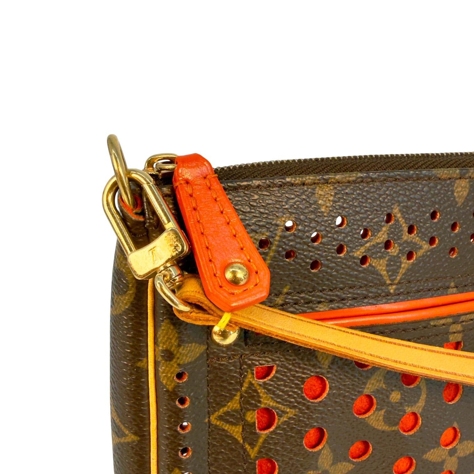 Louis Vuitton Pochette Accessoires Perforated Braun x Rot Monogram Canvas