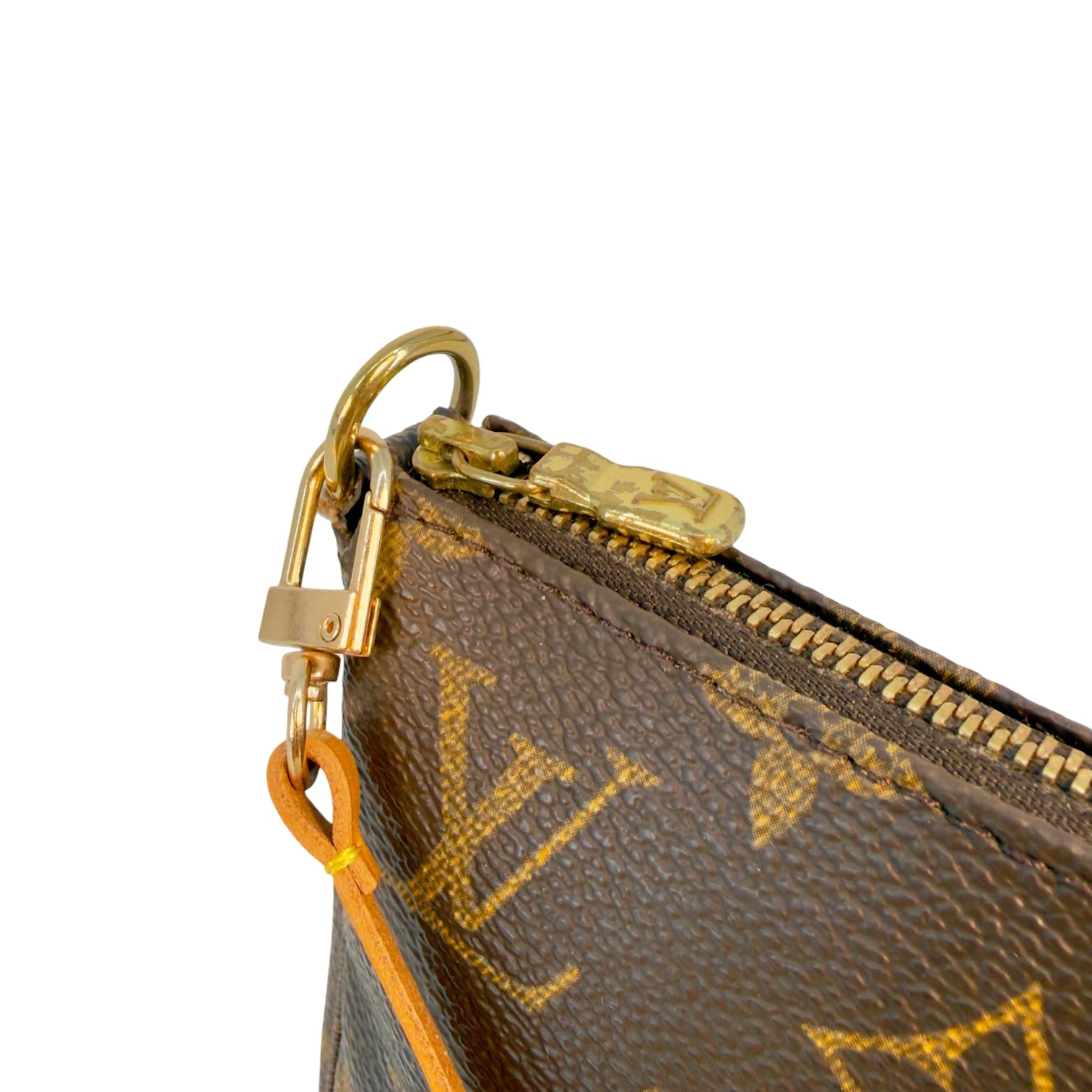 Louis Vuitton Pochette Accessoires Braun Monogram Canvas