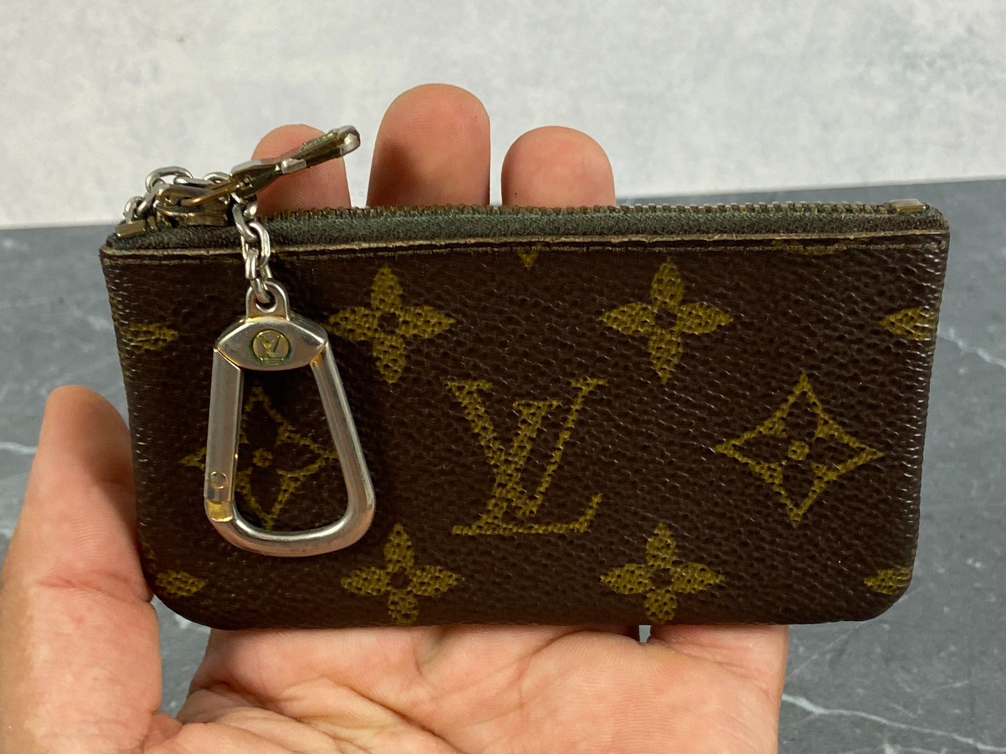 Louis Vuitton Pochette Cles Key Pouch Monogram Canvas