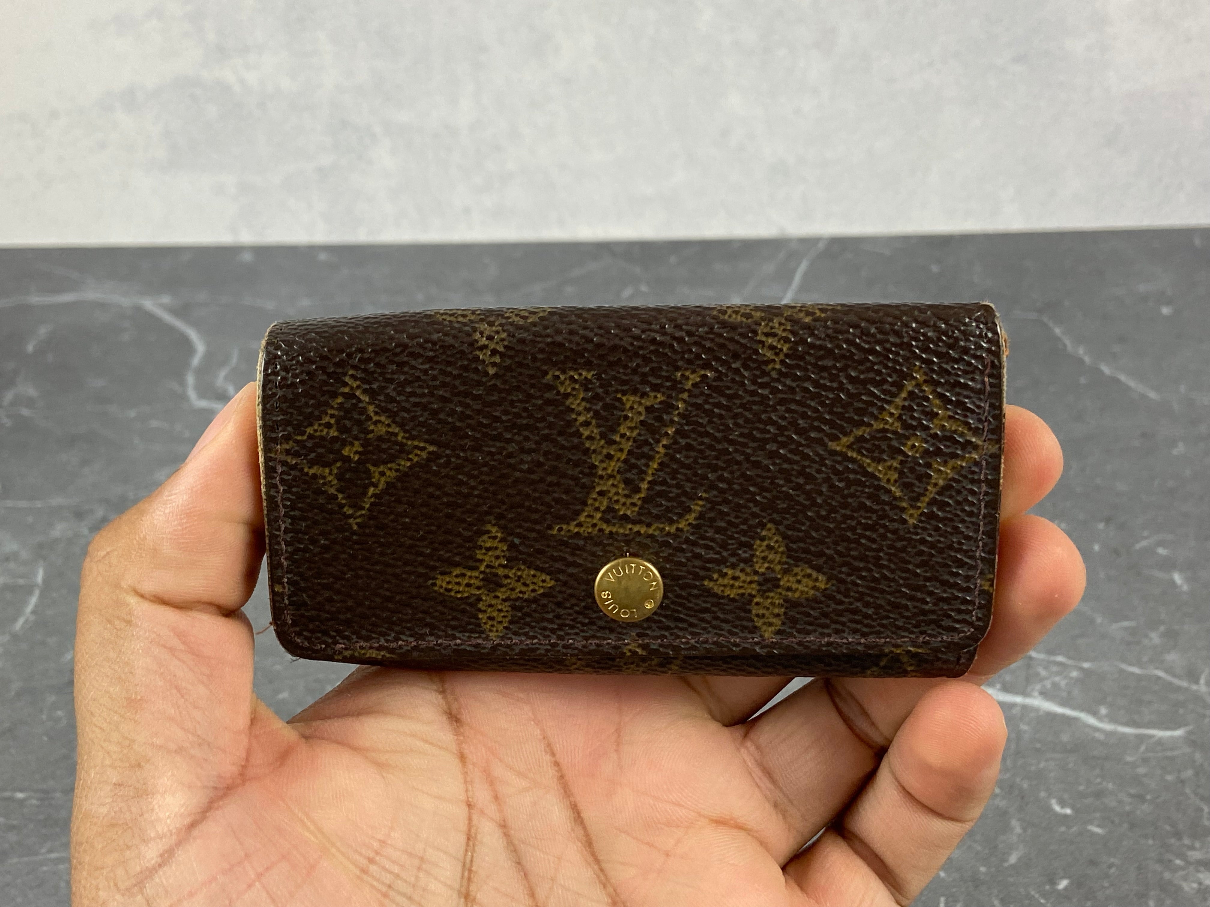 Louis Vuitton 4 Key Holder Monogram Canvas