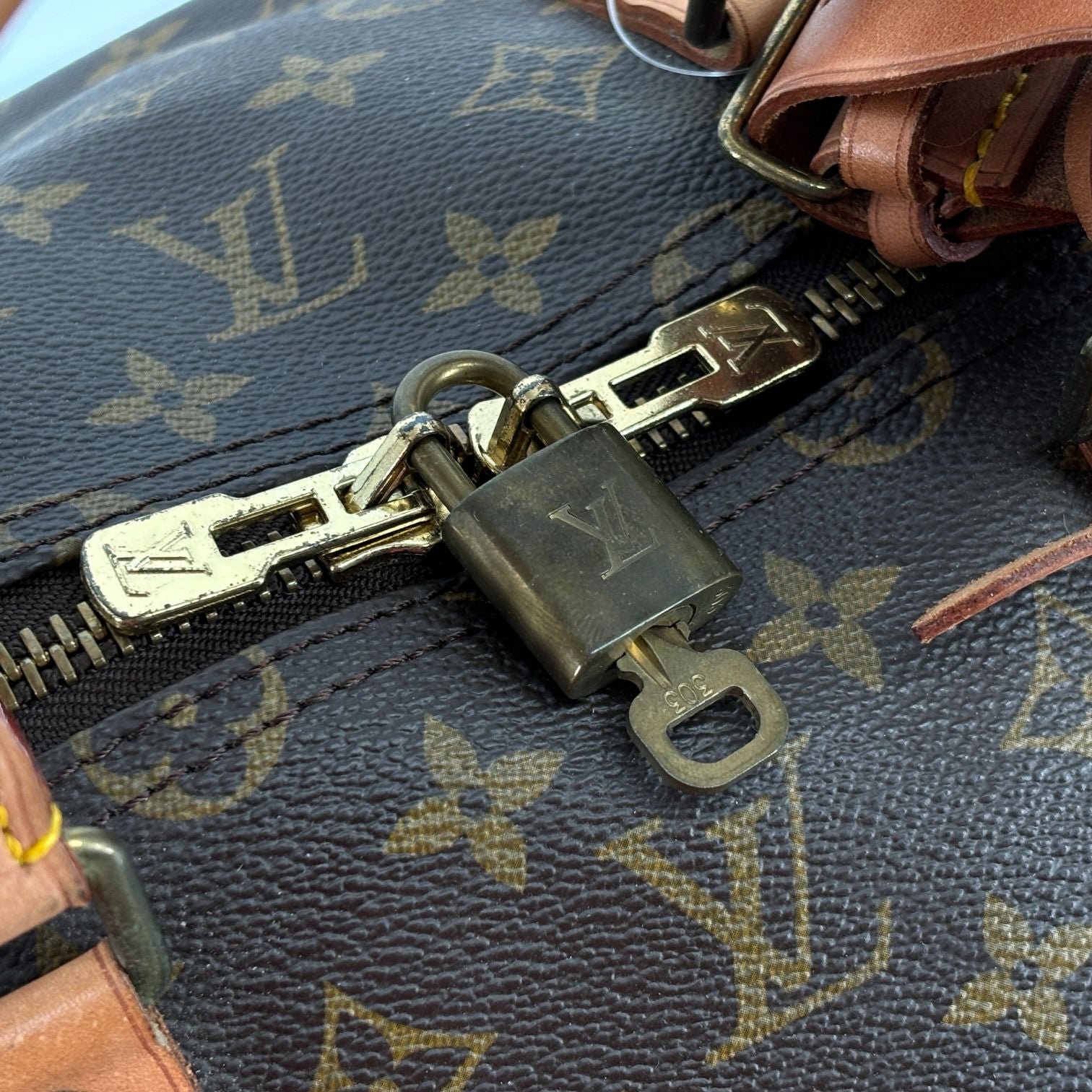 Louis Vuitton Keepall 55 Monogram Canvas