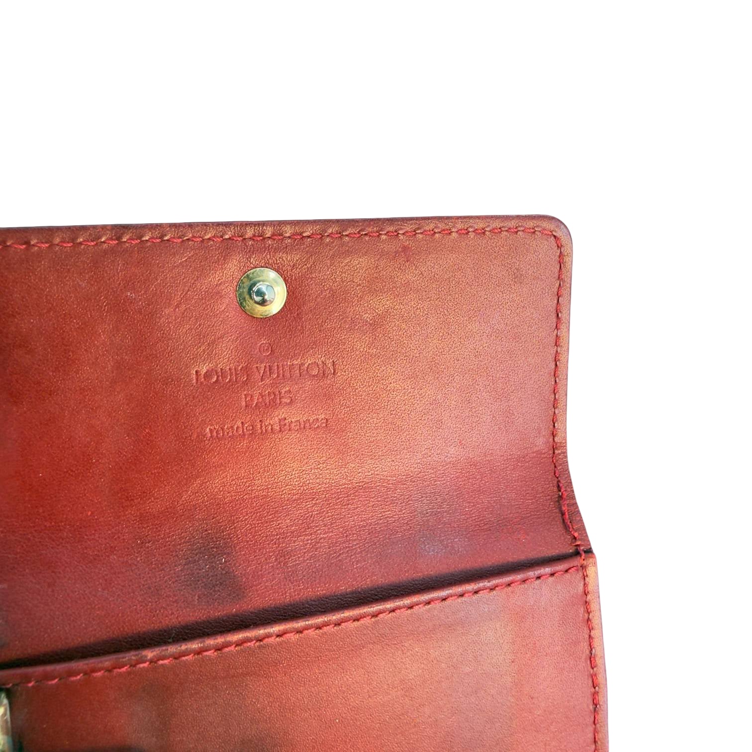 Louis Vuitton Multiclés Schlüsseletui Rot Vernis Leder