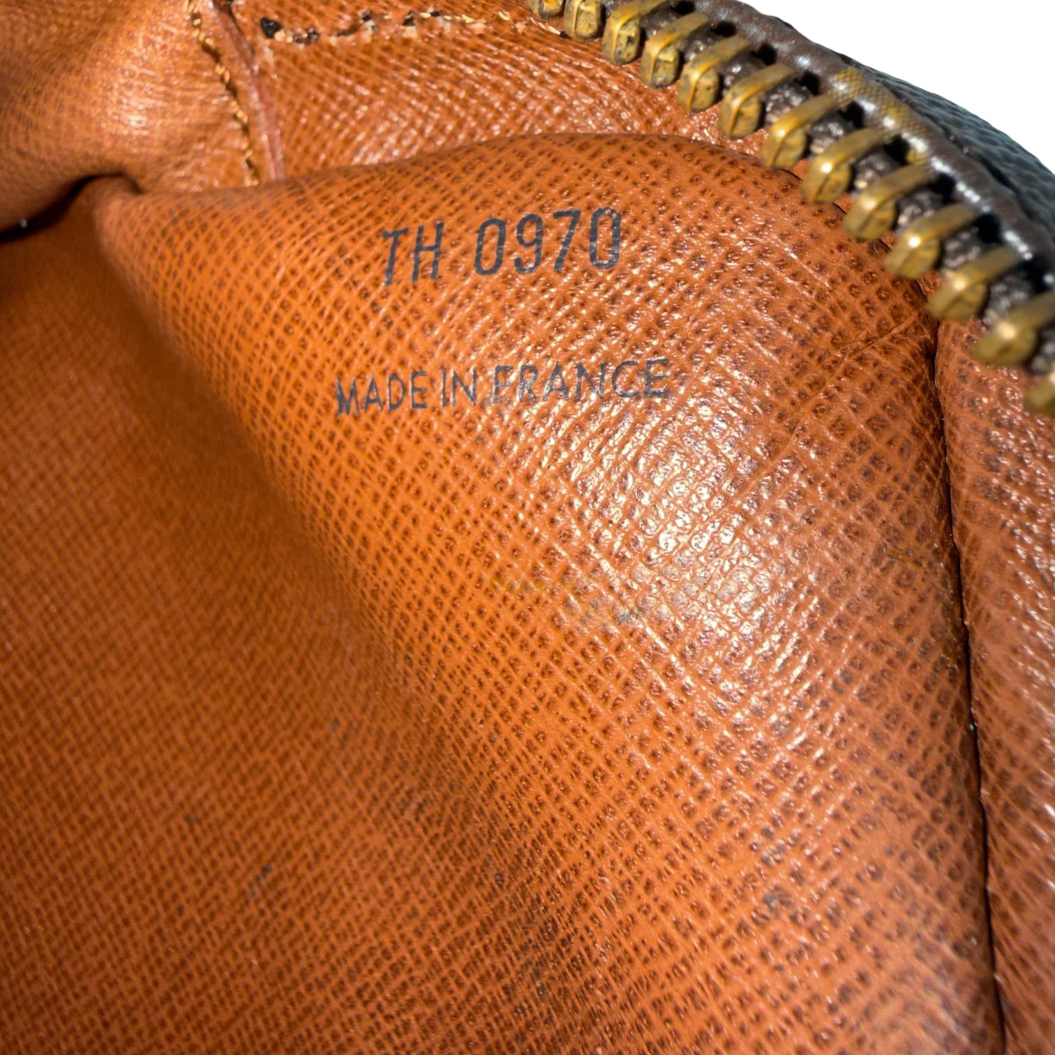 Louis Vuitton Pochette Marly Dragonne Clutch Braun Monogram Canvas