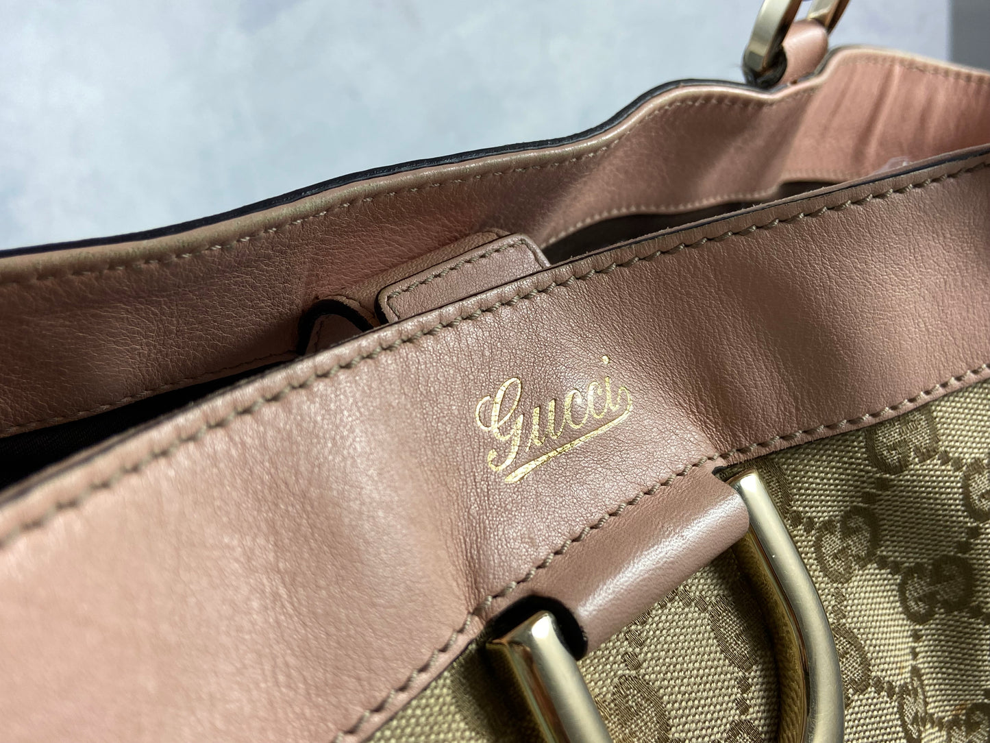 Gucci Handbag Beige GG Monogram + Pink Leather