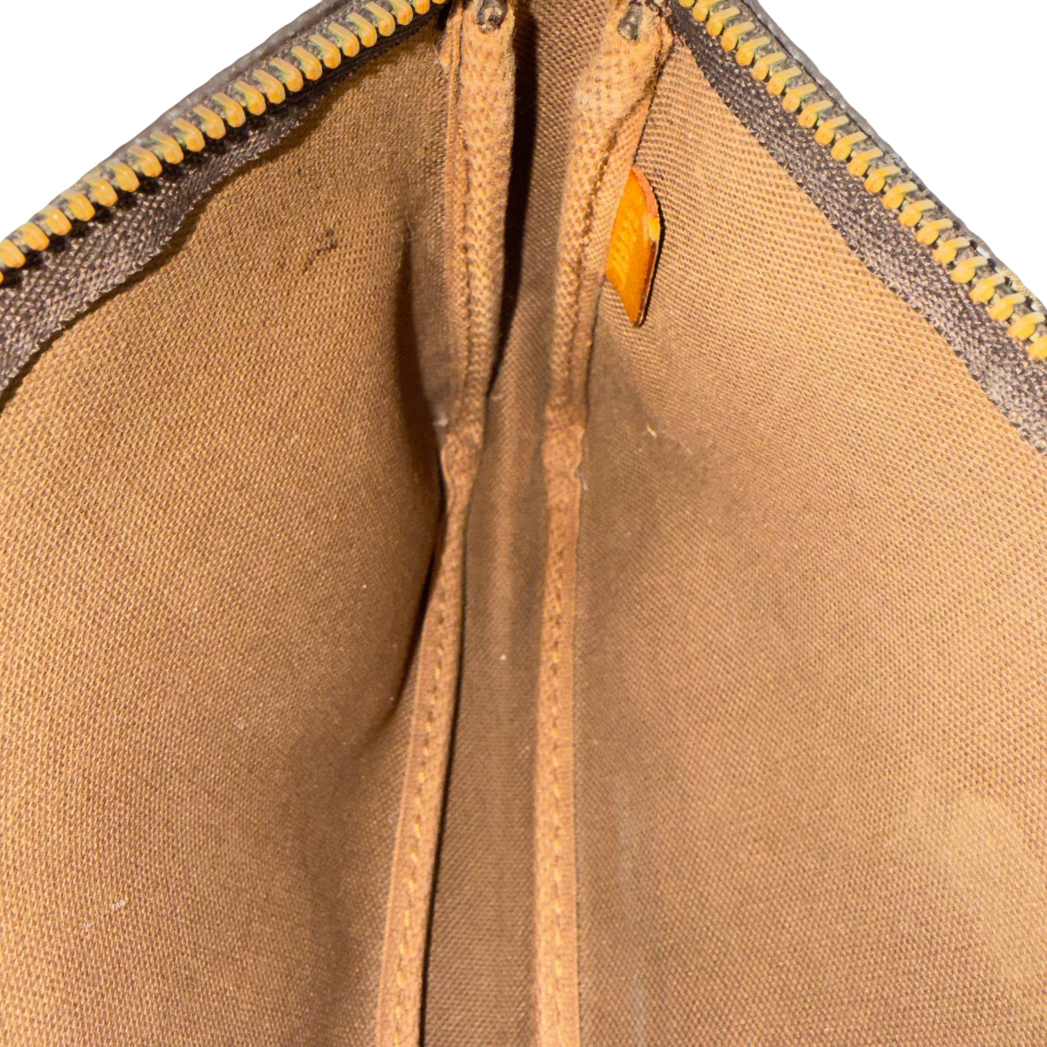 Louis Vuitton Pochette Accessoires Braun Monogram Canvas