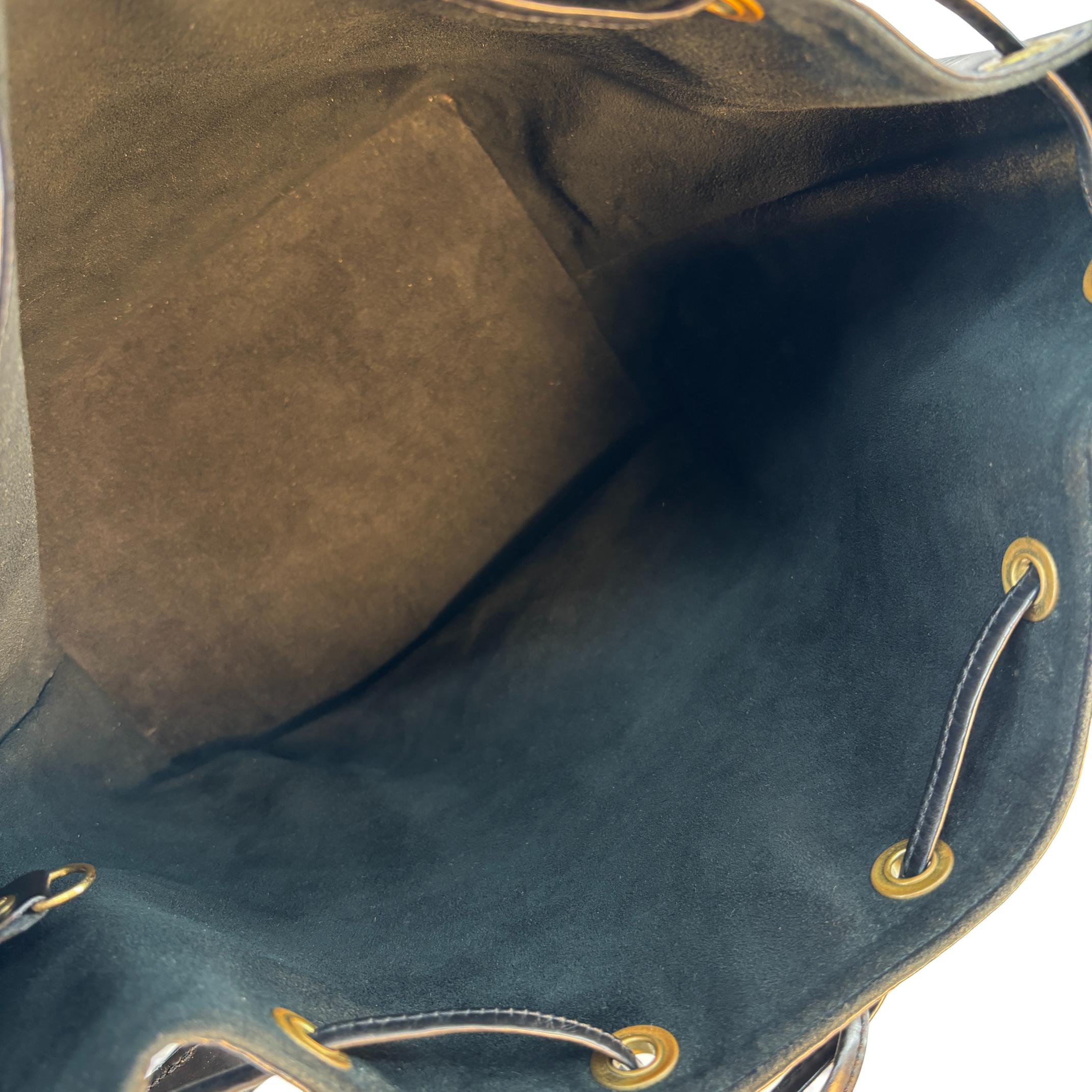 Louis Vuitton Sac Noé Petit Black Epi Leather