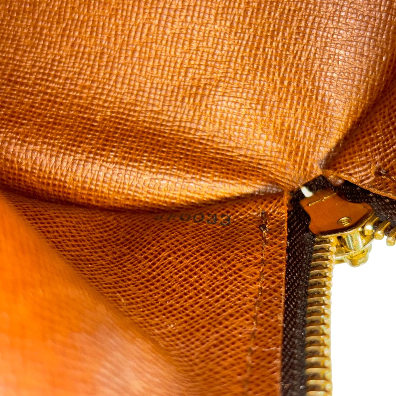 Louis Vuitton Papillon 26 Monogram Canvas