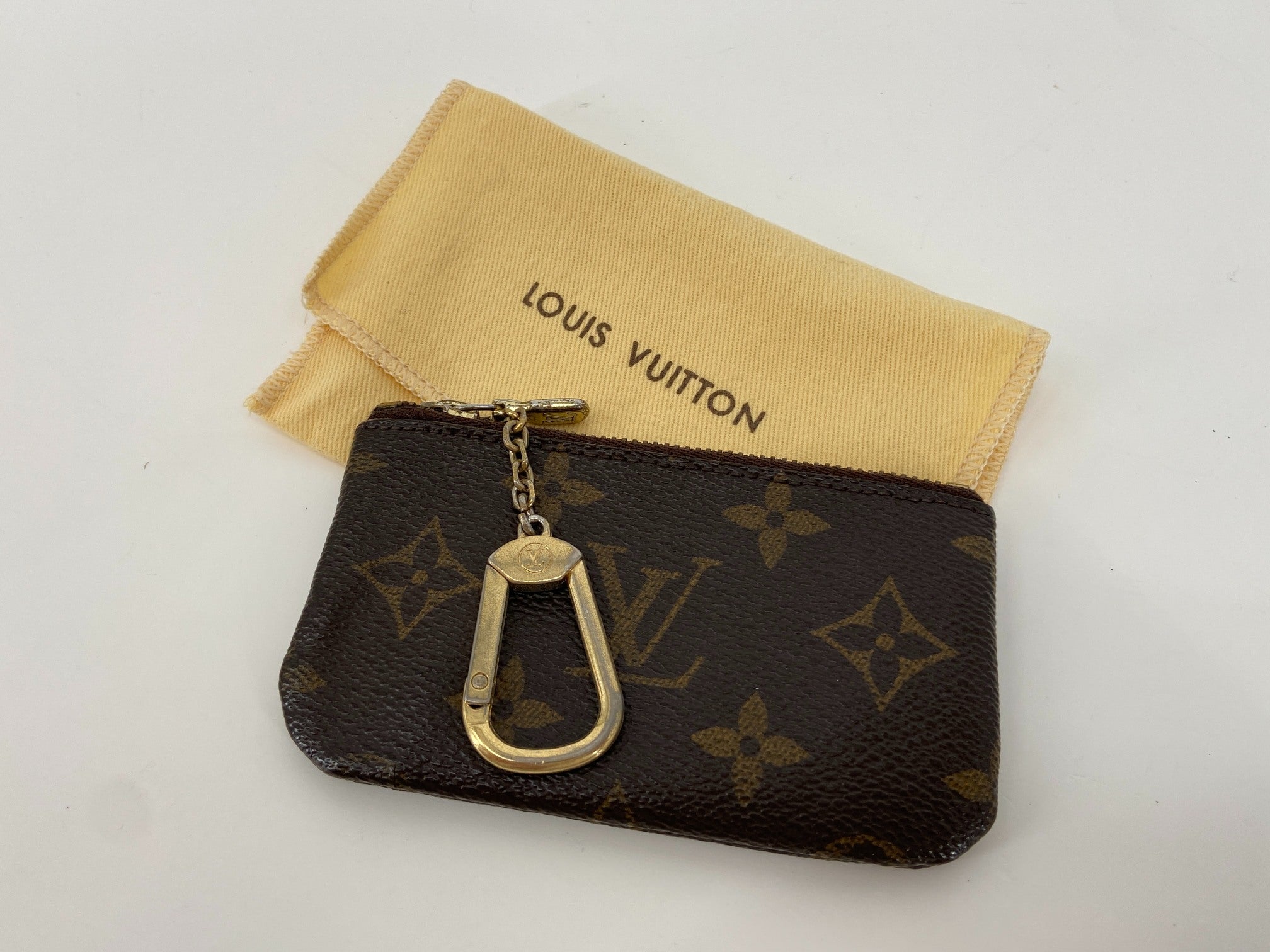 Louis Vuitton Pochette Cles Key Pouch Monogram Canvas incl. Dustbag