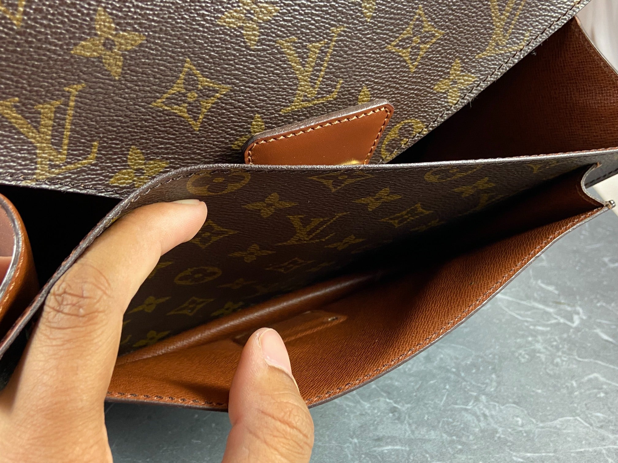 Louis Vuitton Monceau 26 Monogram Canvas incl. Box