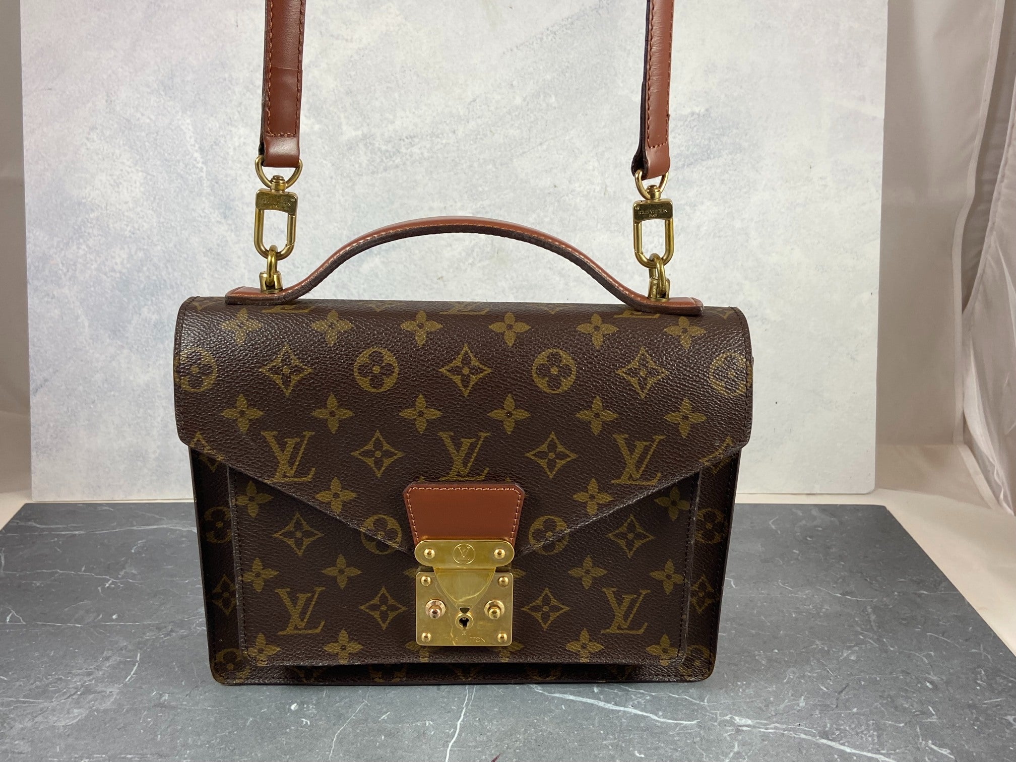 Louis Vuitton Monceau 26 Monogram Canvas incl. Box