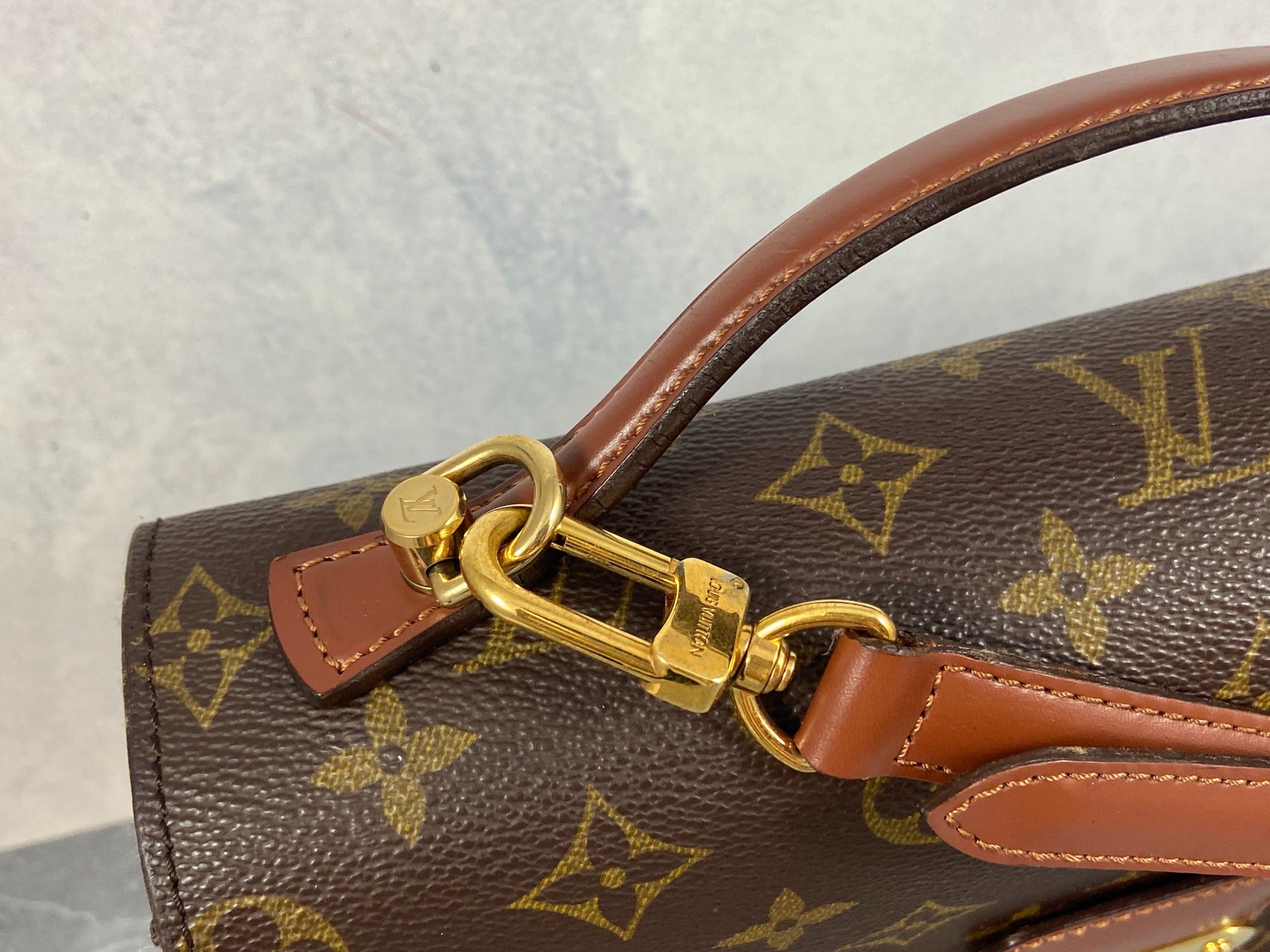 Louis Vuitton Monceau 26 Monogram Canvas