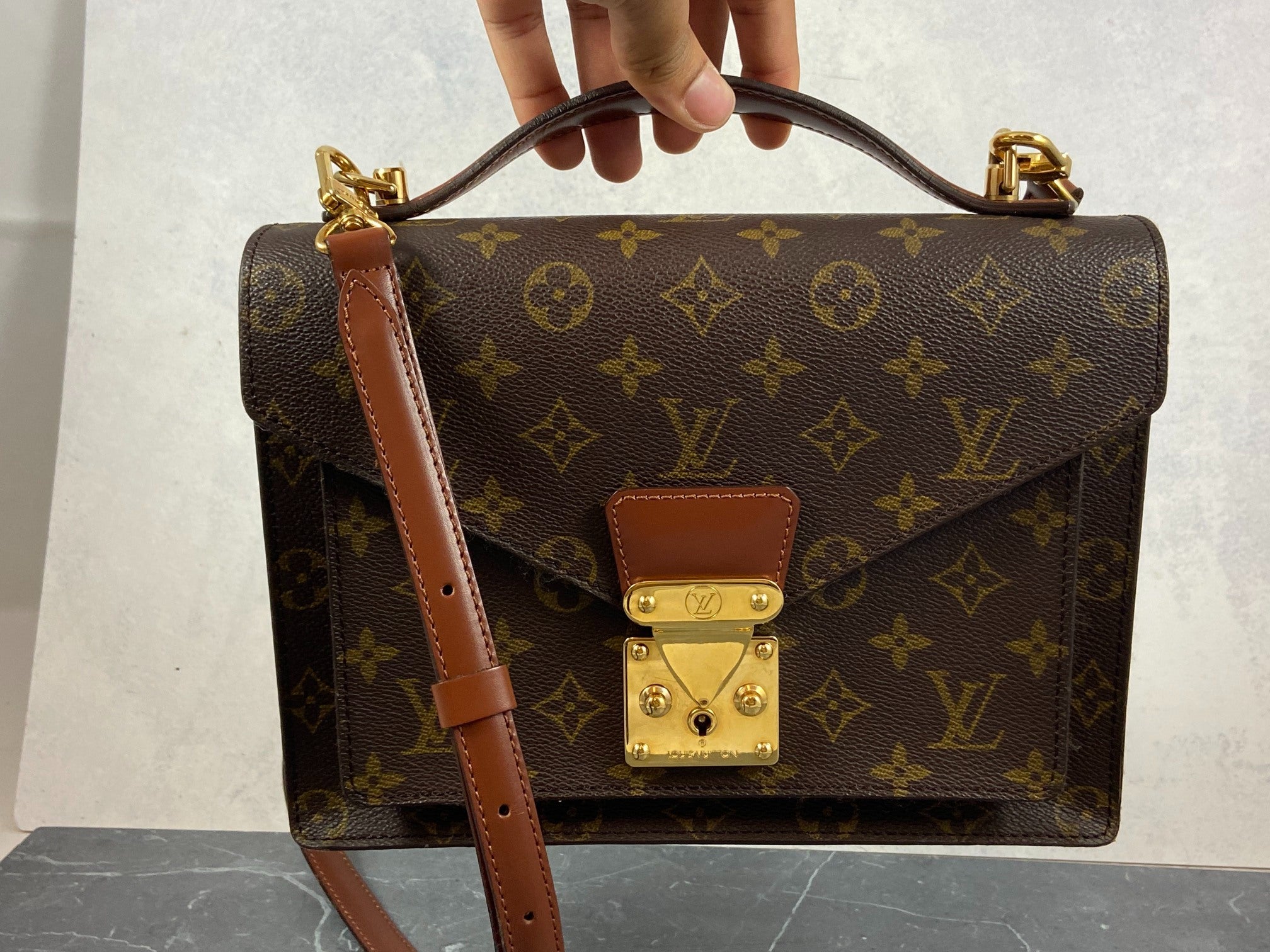 Louis Vuitton Monceau 26 Monogram Canvas