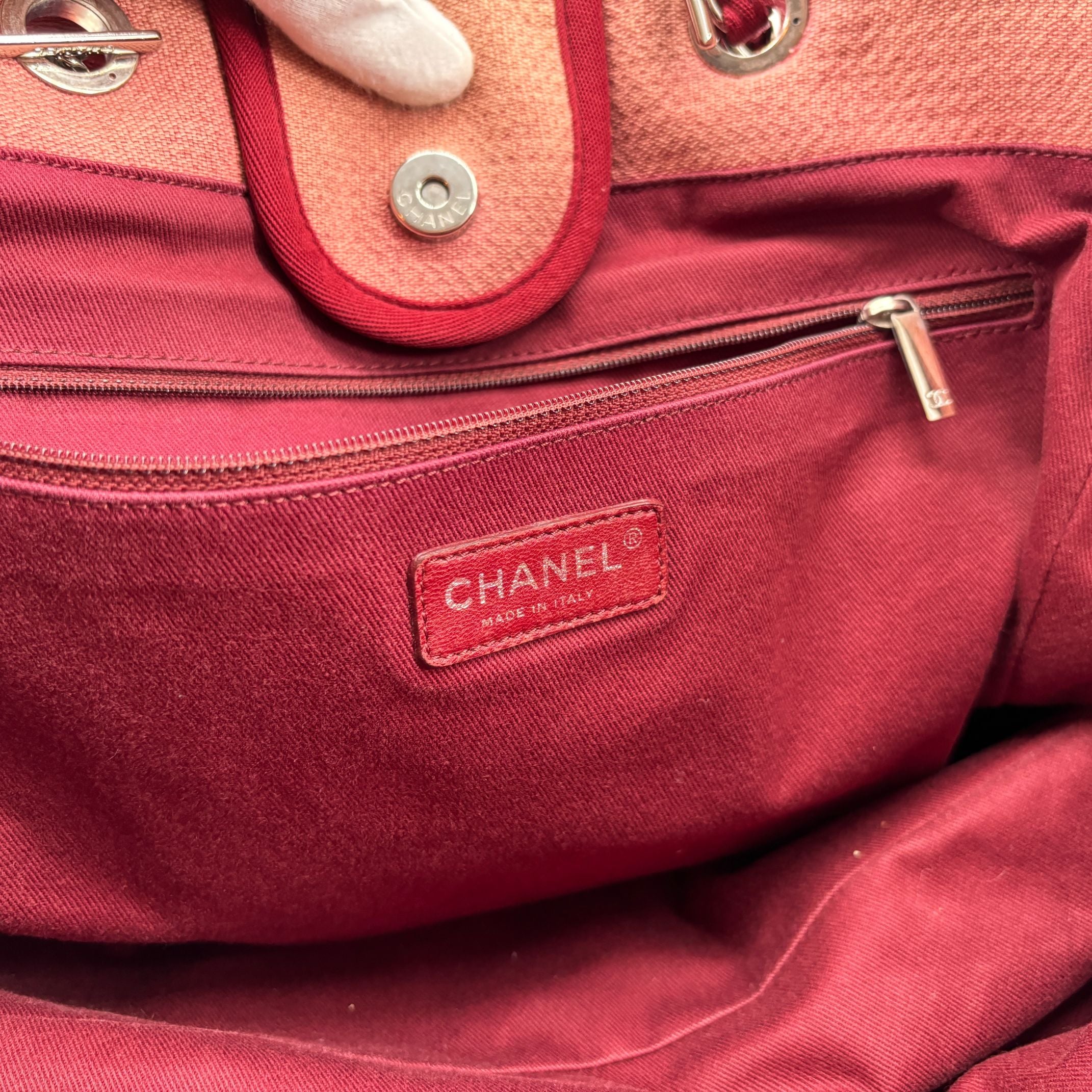 Chanel Deauville GM Hand / Tote Bag Red