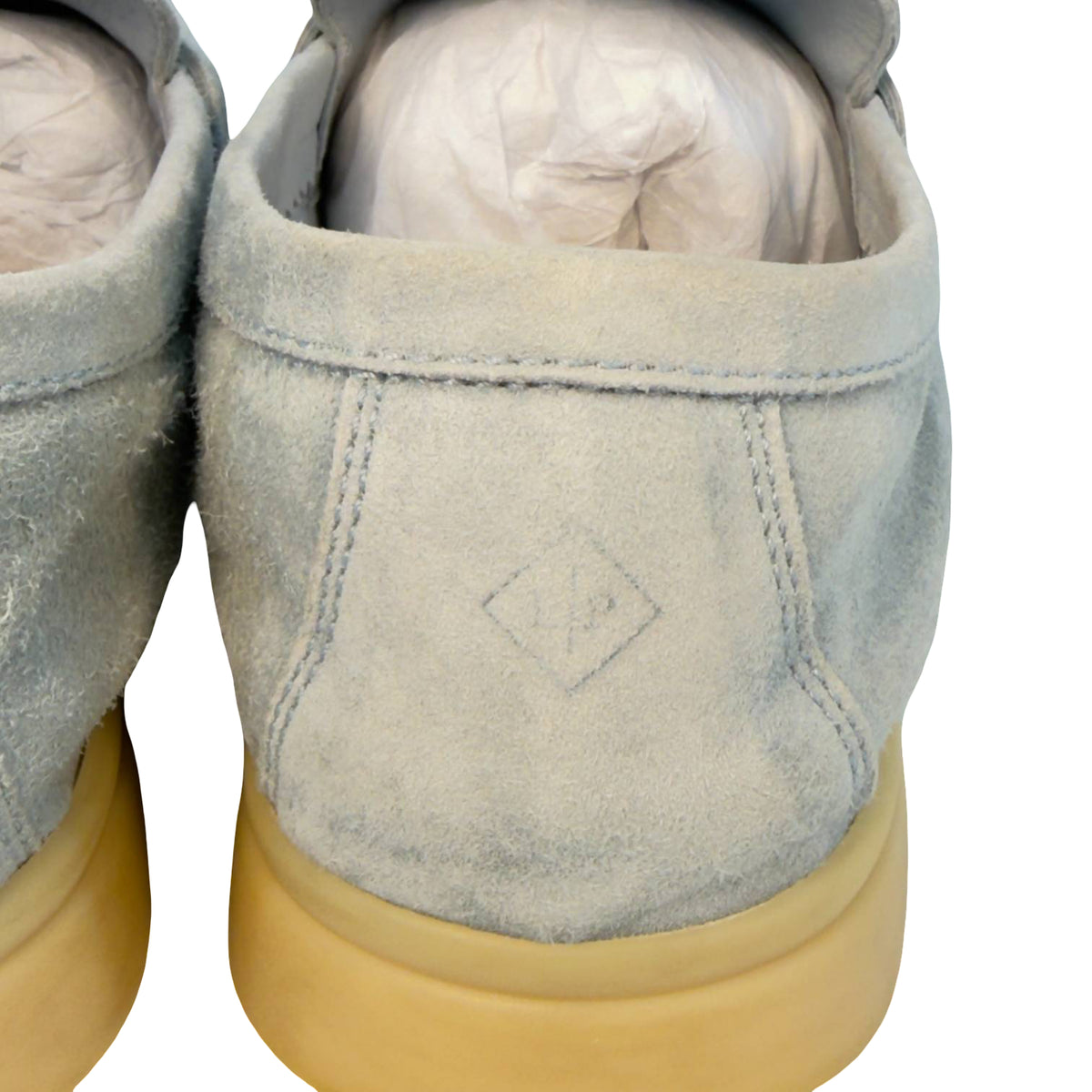Loro Piana Summer Charm Walk Hellblau Suede