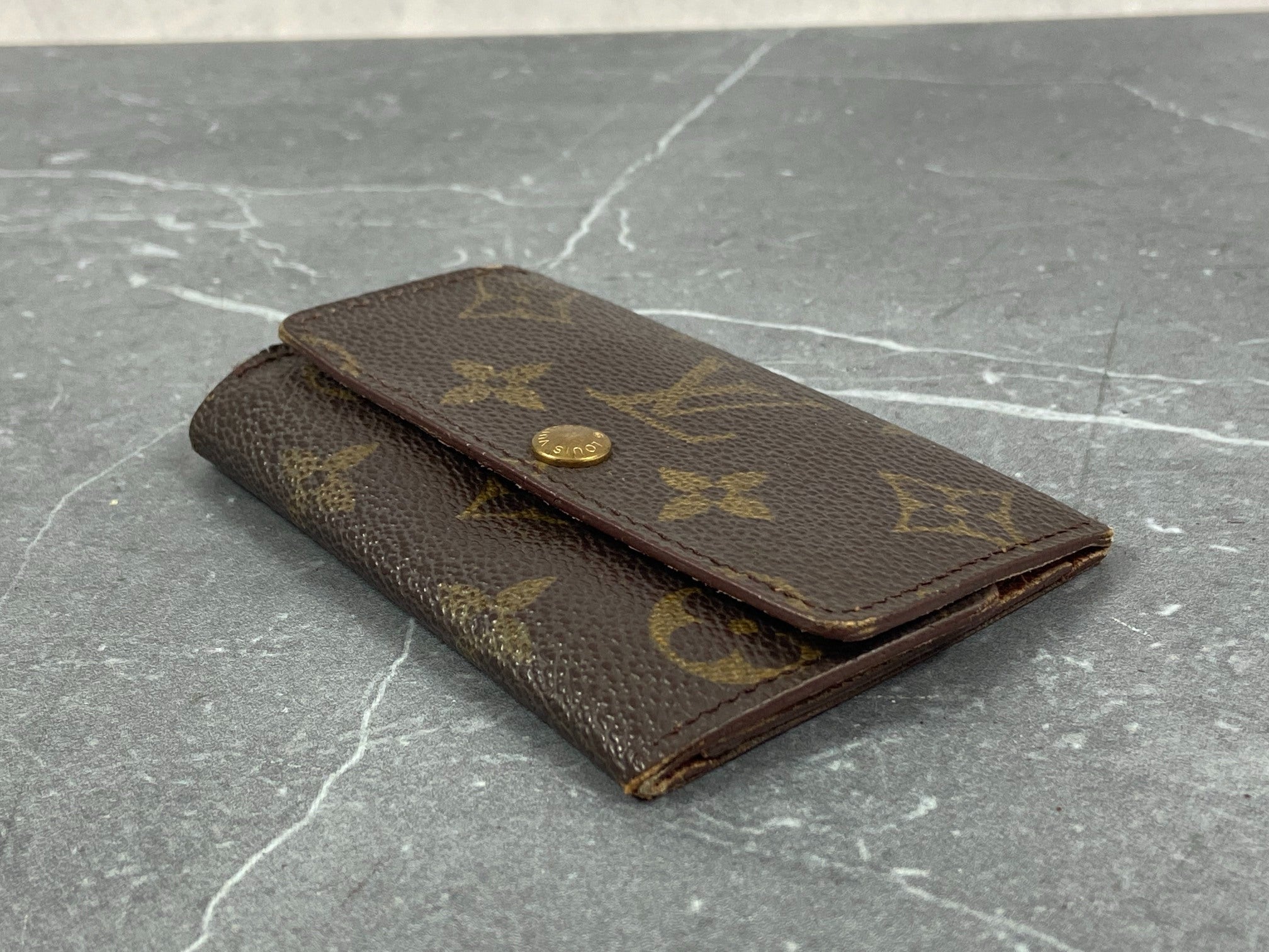 Louis Vuitton 6 Key Holder Monogram Canvas