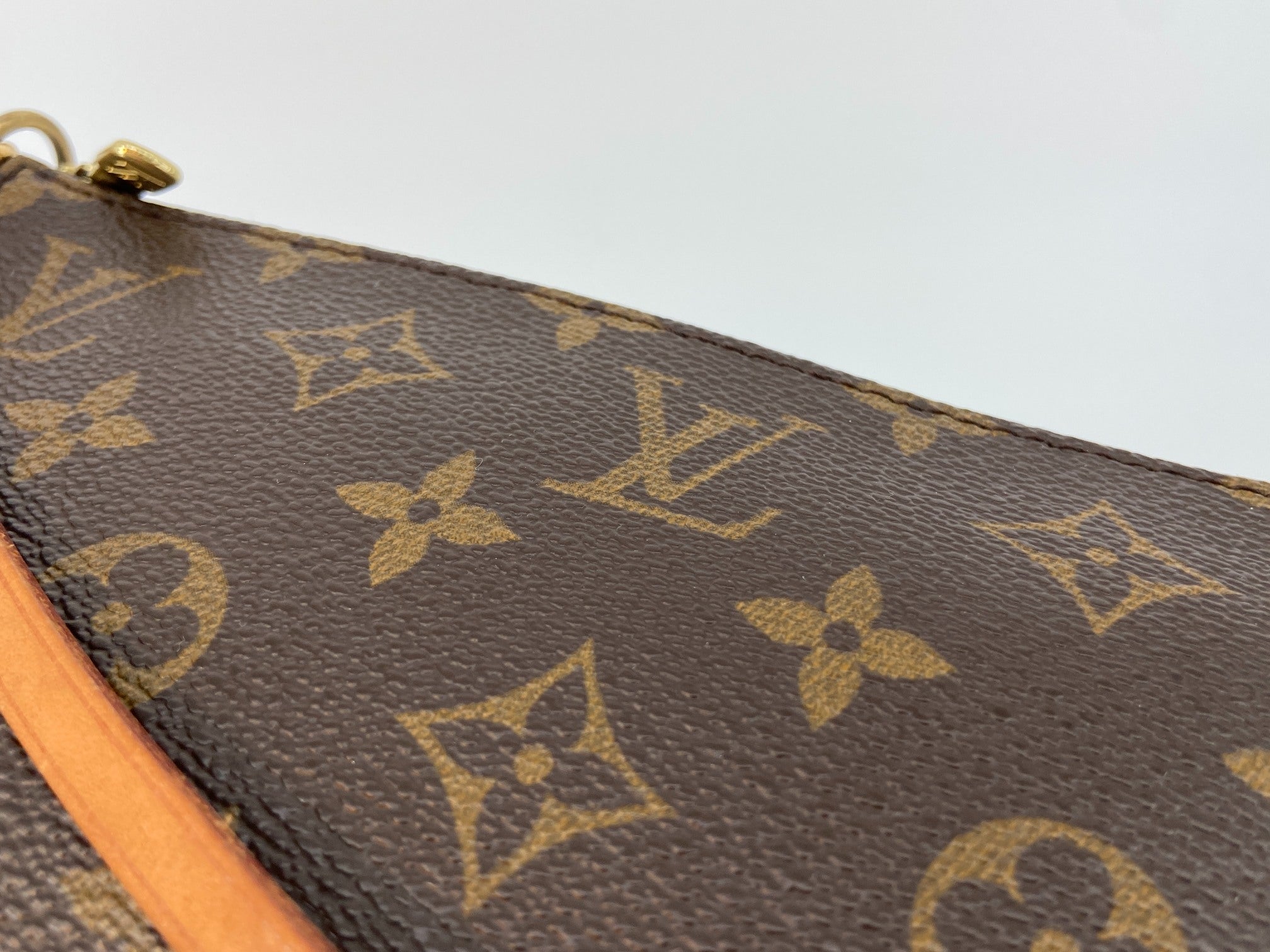 Louis Vuitton Pochette Accessoires Monogram Canvas incl. Dustbag