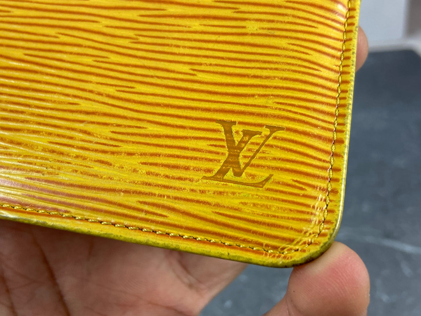 Louis Vuitton Pochette Cles Key Pouch Yellow Epi Leather