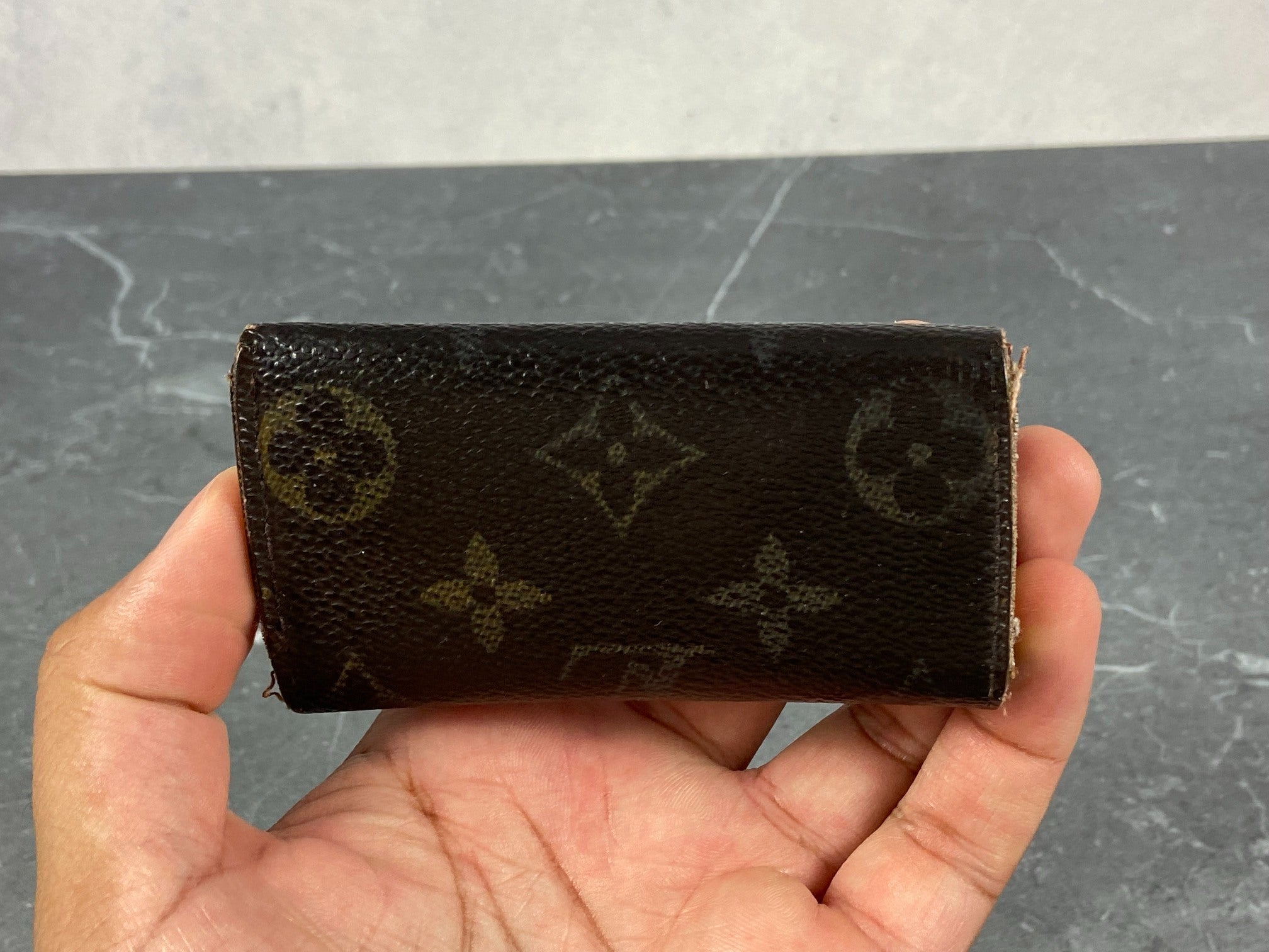 Louis Vuitton 4 Key Holder Monogram Canvas