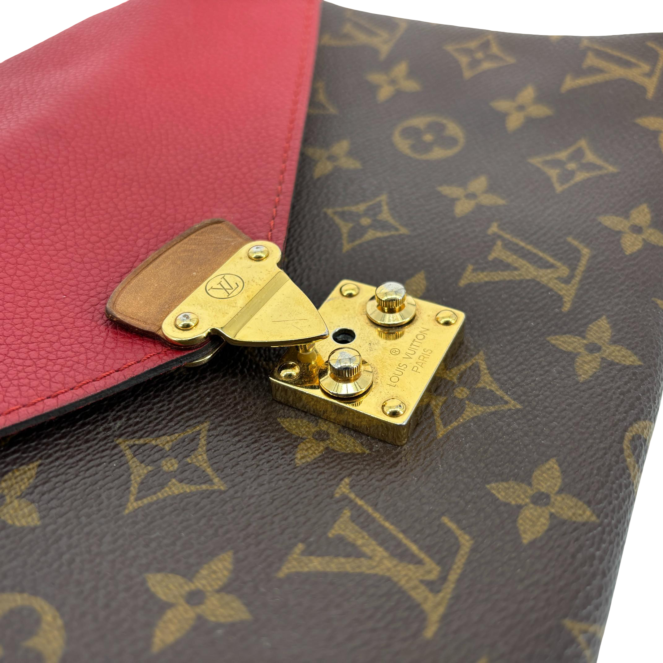 Louis Vuitton Pallas Chain Bag Monogram Canvas Red