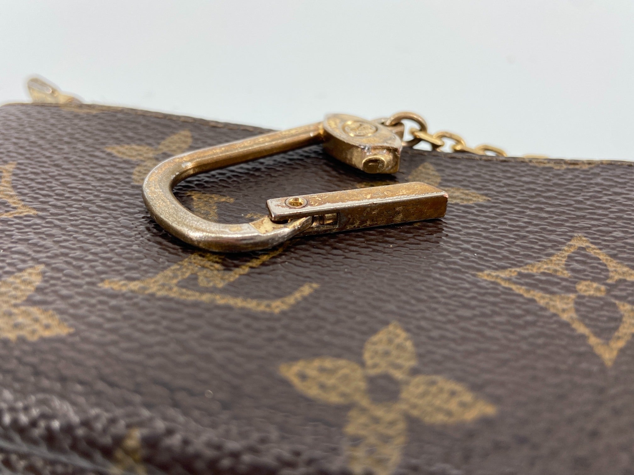 Louis Vuitton Pochette Cles Key Pouch Monogram Canvas