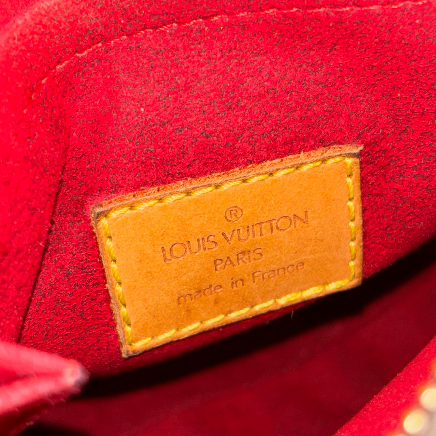 Louis Vuitton Croissant MM Hobo Bag Monogram Canvas