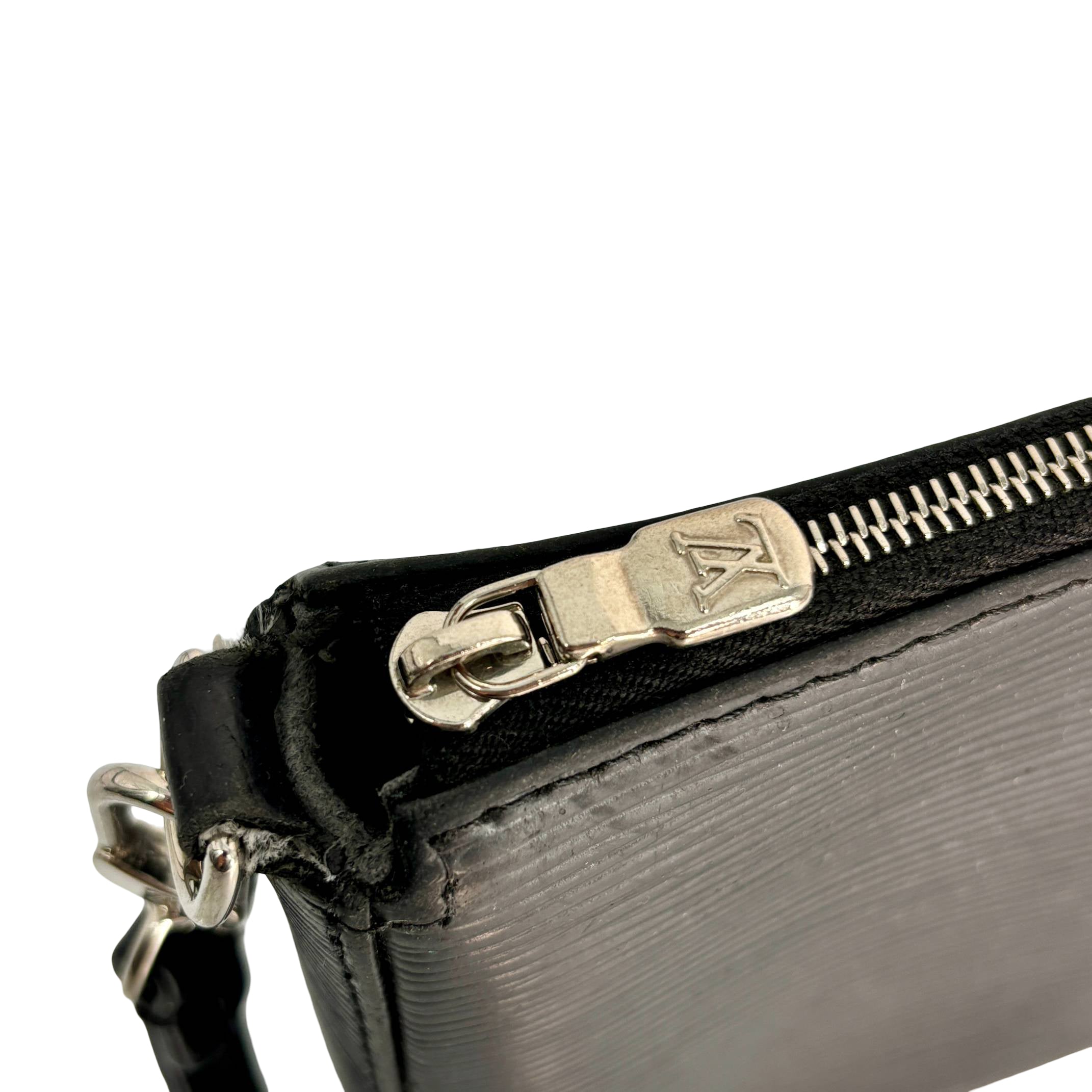Louis Vuitton Pochette Accessoires Black Epi Leather