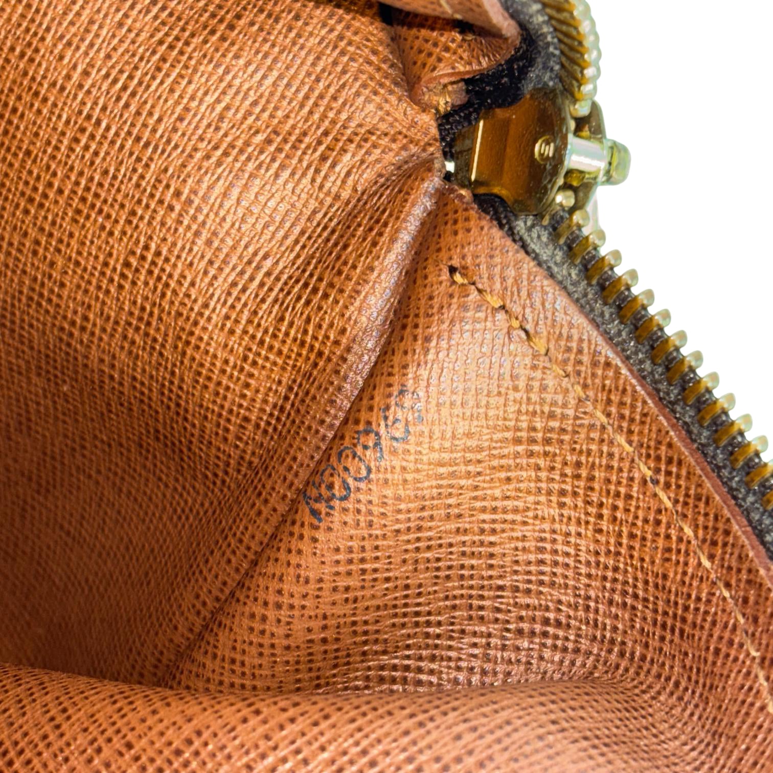 Louis Vuitton Papillon 26 Monogram Canvas