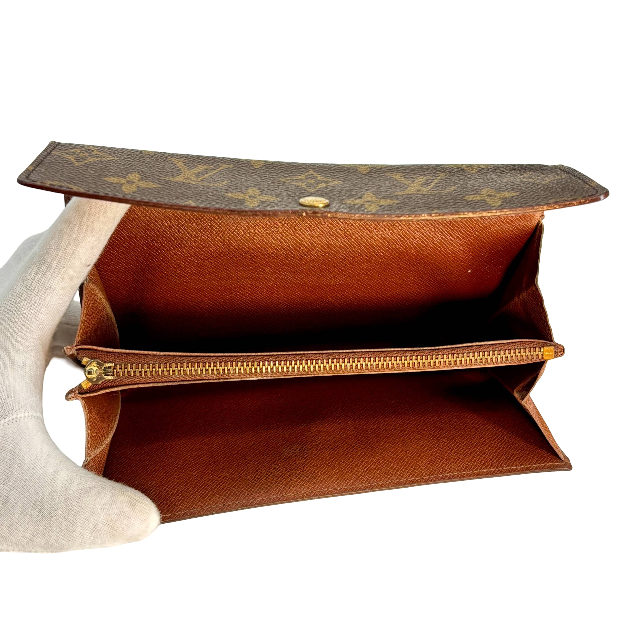 Louis Vuitton Sarah Wallet Monogram Canvas