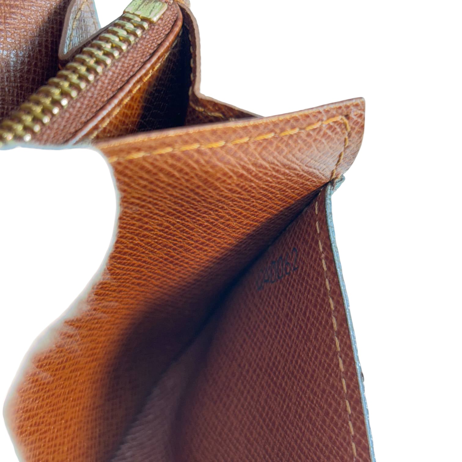 Louis Vuitton Petit Tresor Wallet Monogram Canvas