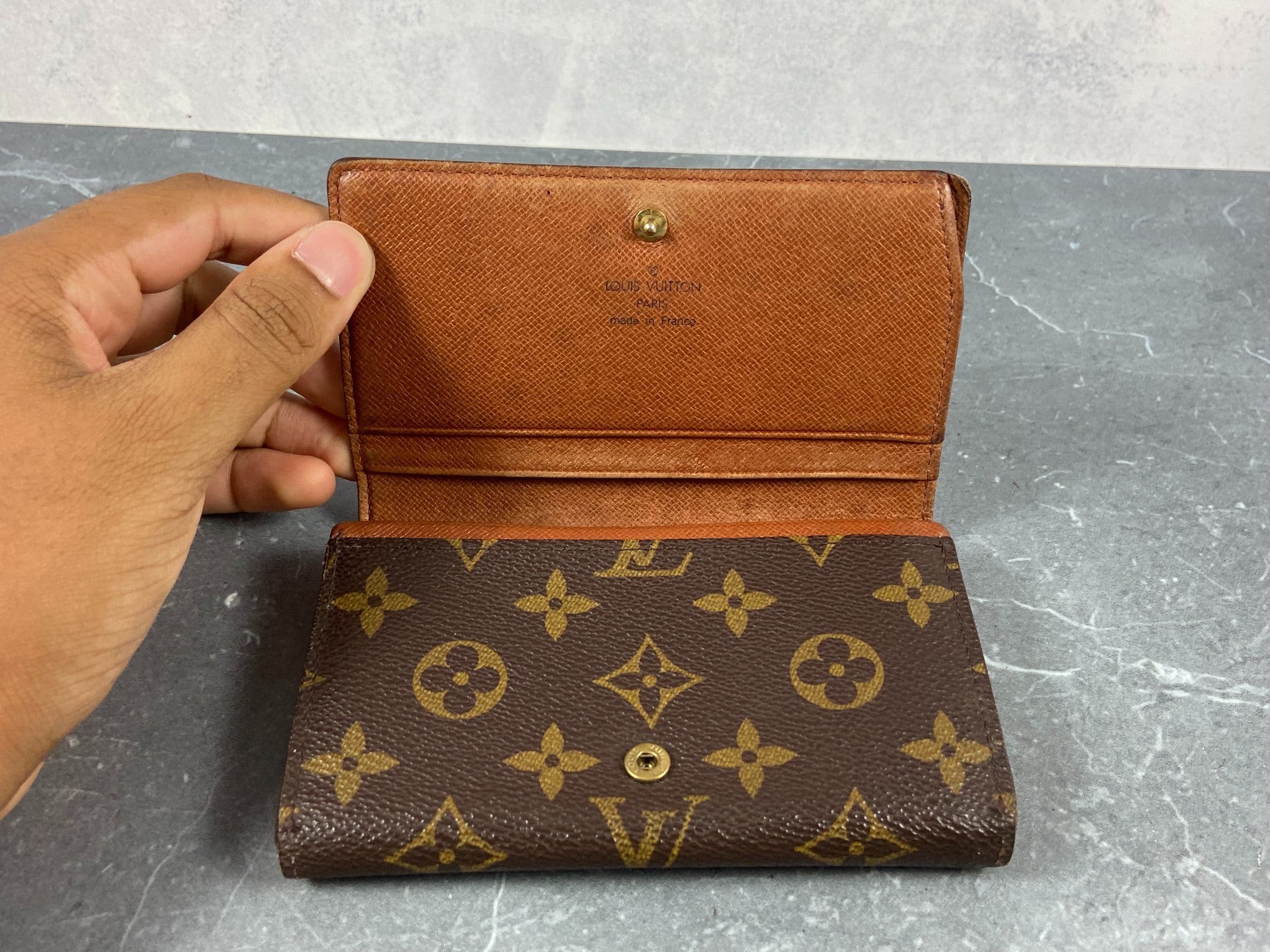 Louis Vuitton Porte-Monnaie Tresor Monogram Canvas