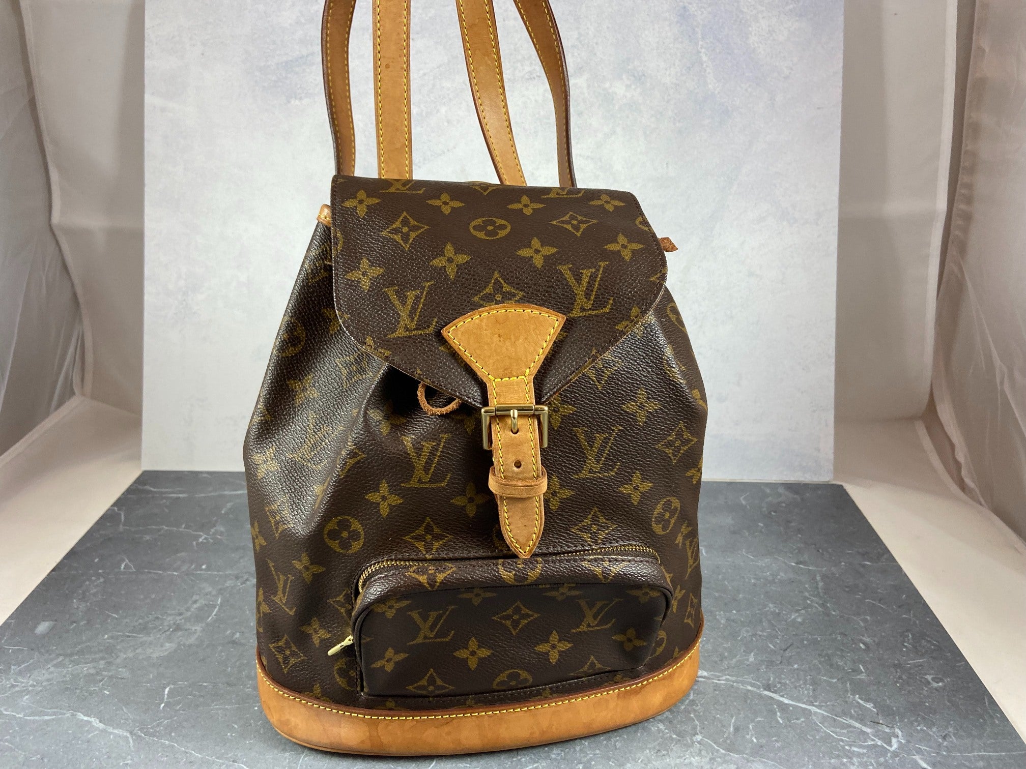 Louis Vuitton Montsouris MM Backpack Monogram Canvas