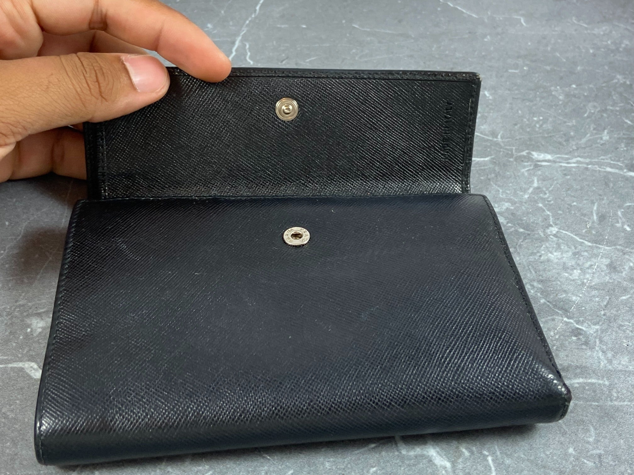 Prada Compact Wallet Black Saffiano Leather