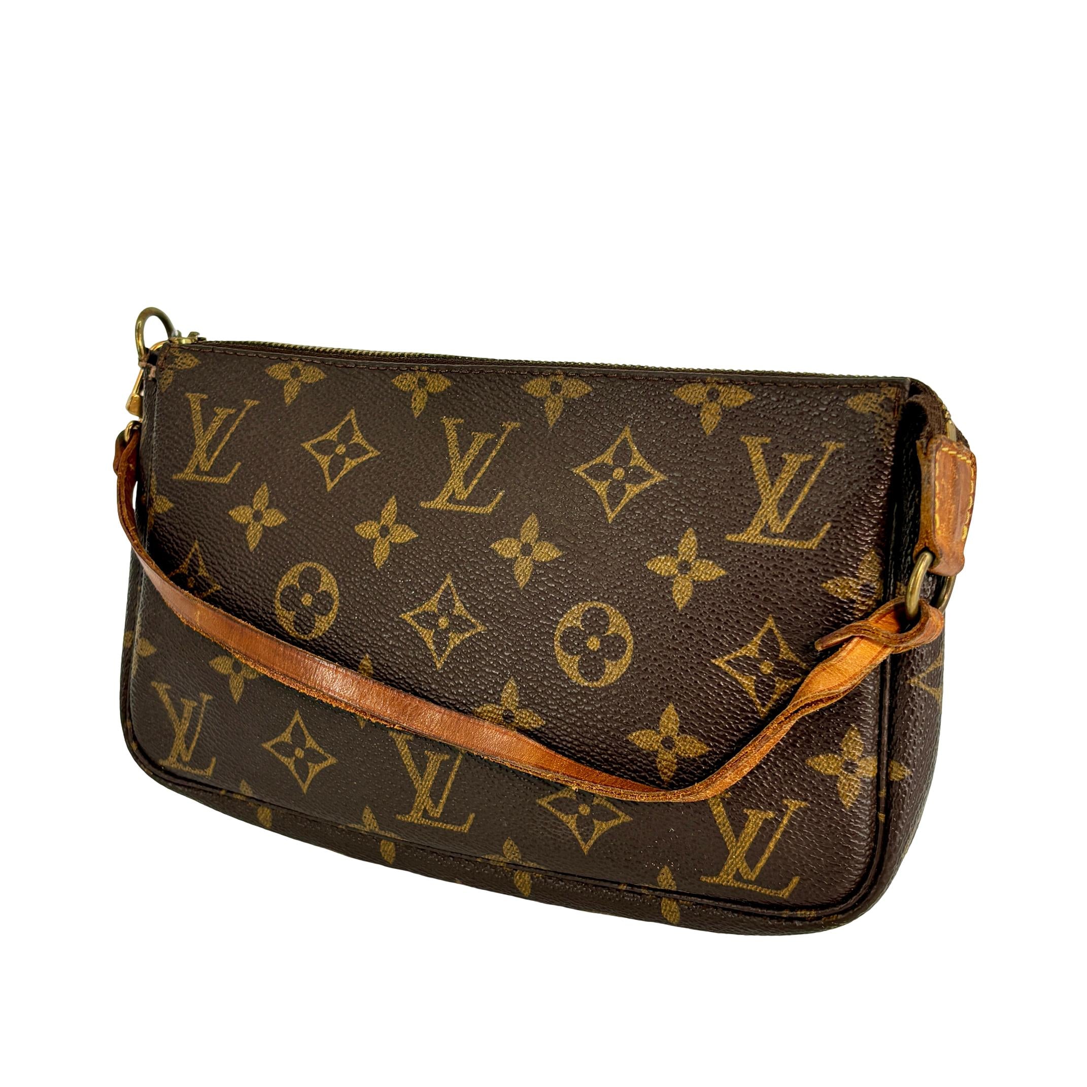 Louis Vuitton Pochette Accessoires Monogram Canvas