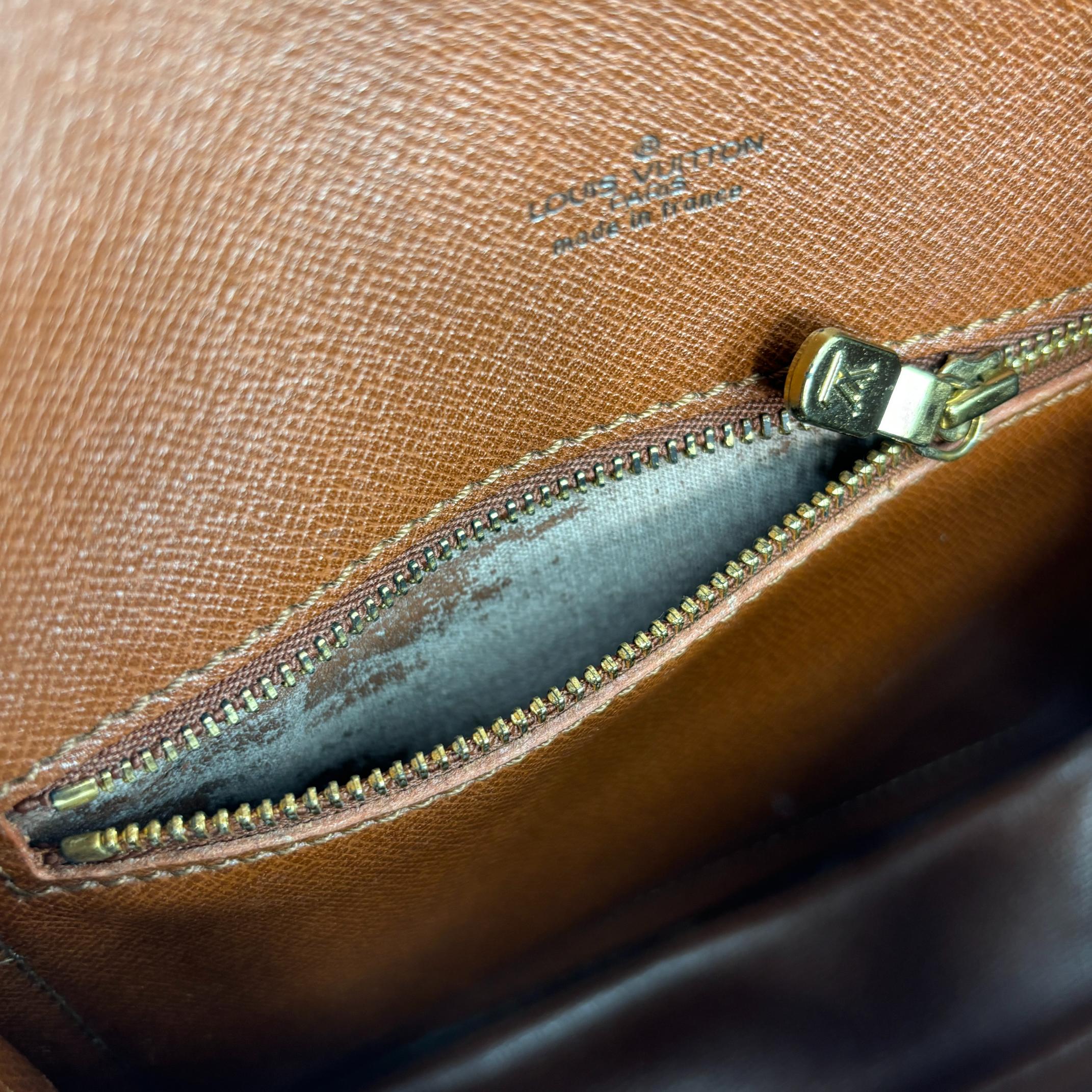 Louis Vuitton Saint Cloud PM Shoulder Bag Monogram Canvas