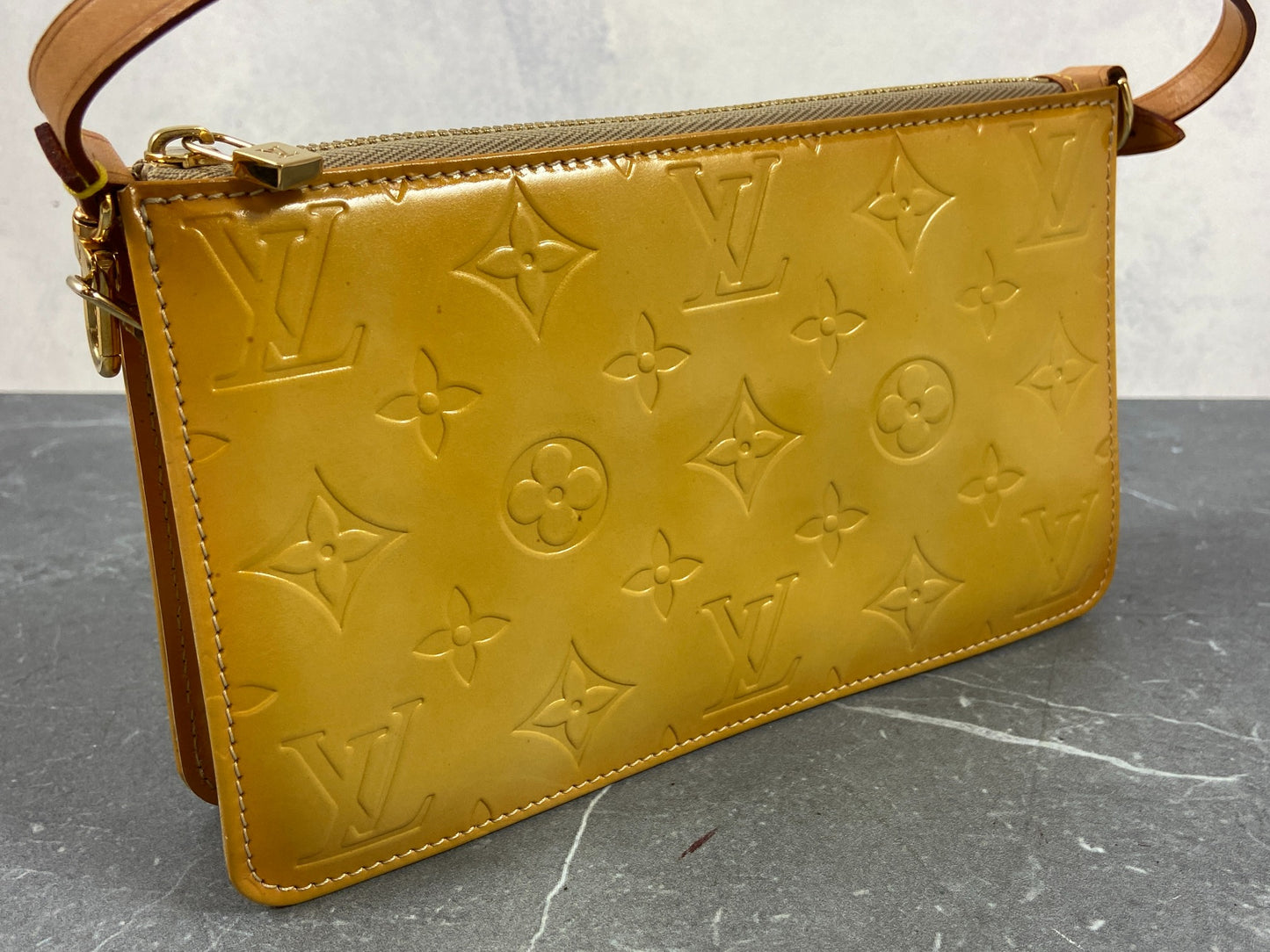 Louis Vuitton Pochette Lexington Yellow Vernis Monogram Leather