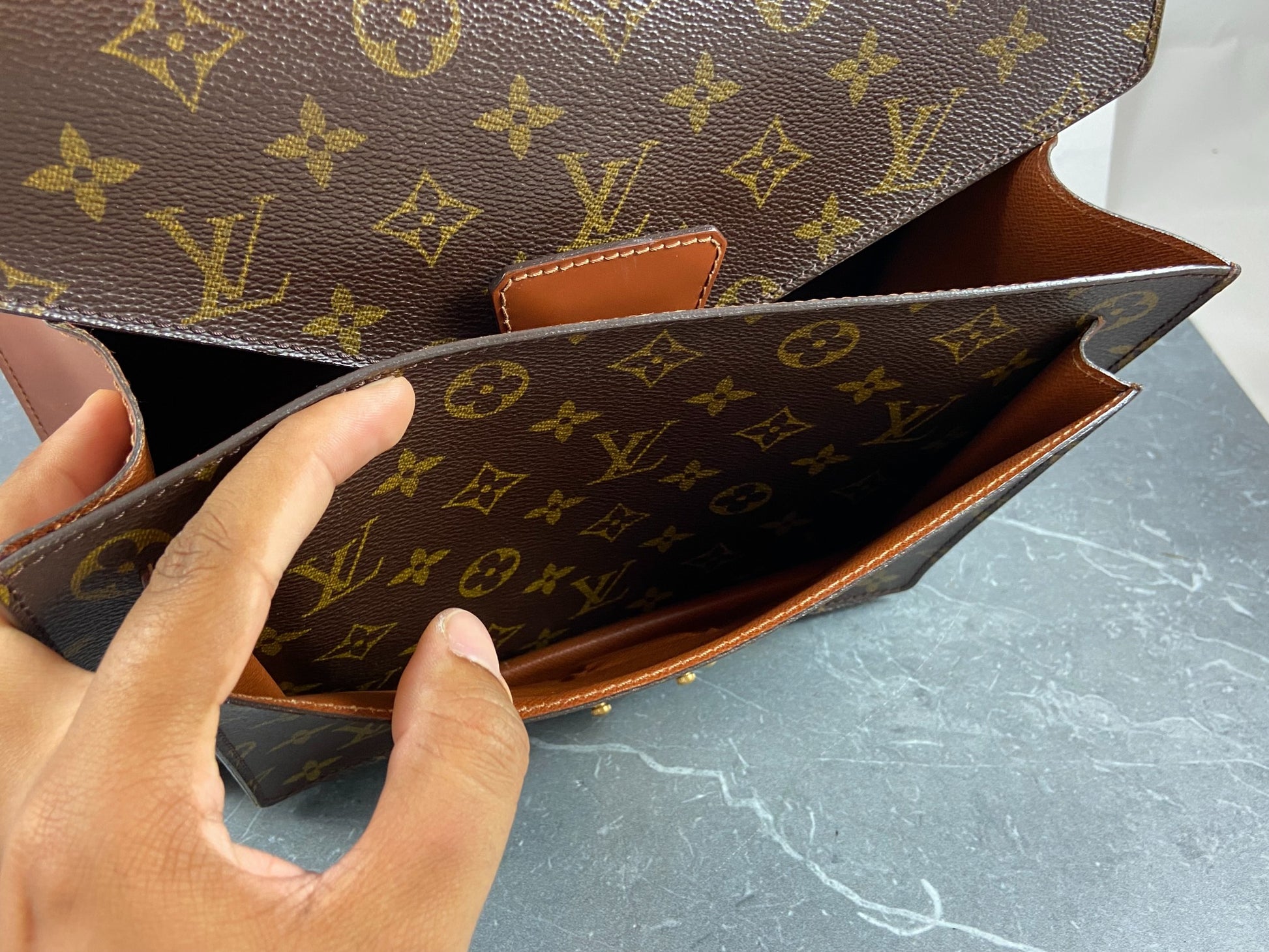 LOUIS VUITTON Vintage Monceau Satchel Bag in Monogram Canvas 2001