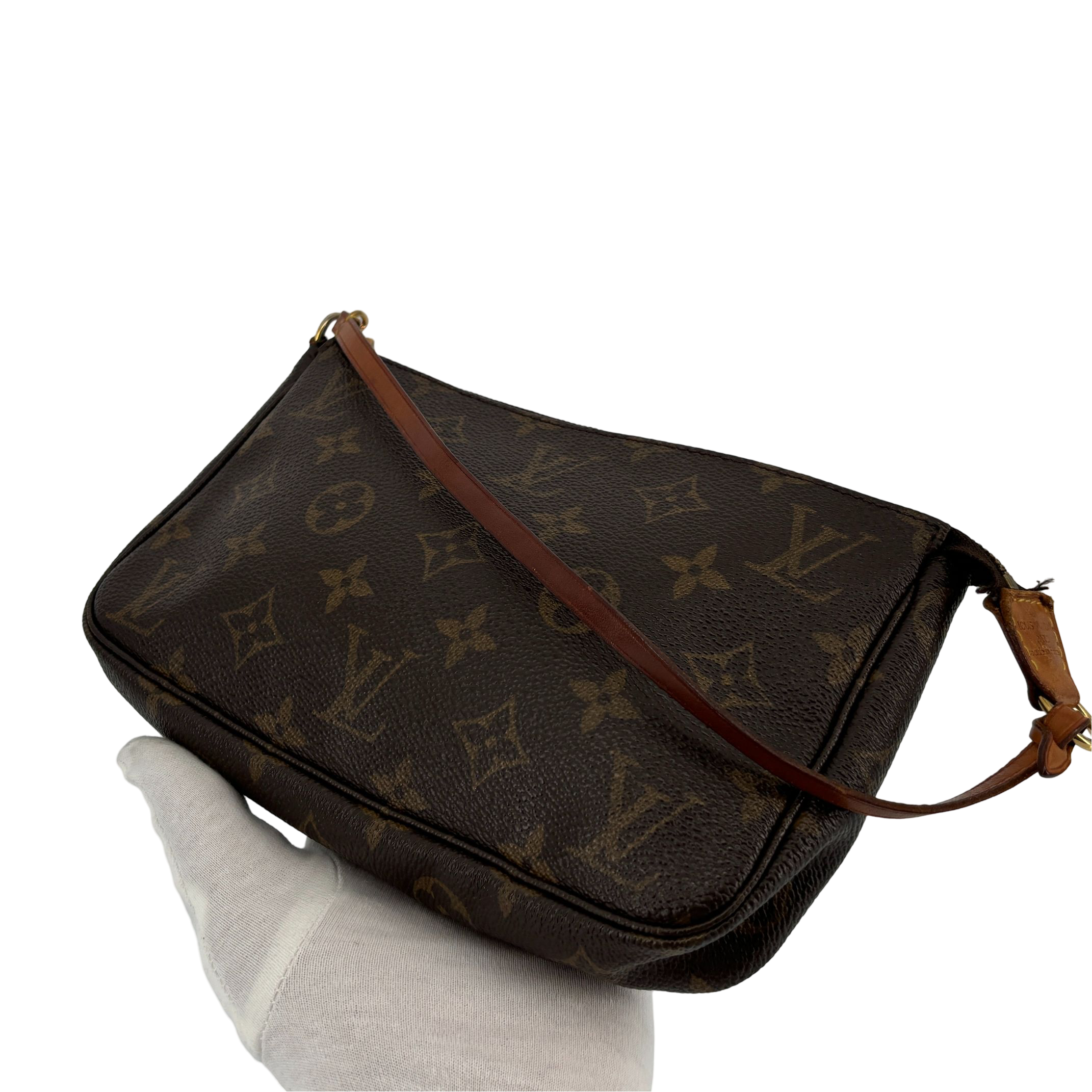 Louis Vuitton Pochette Accessoires Monogram Canvas