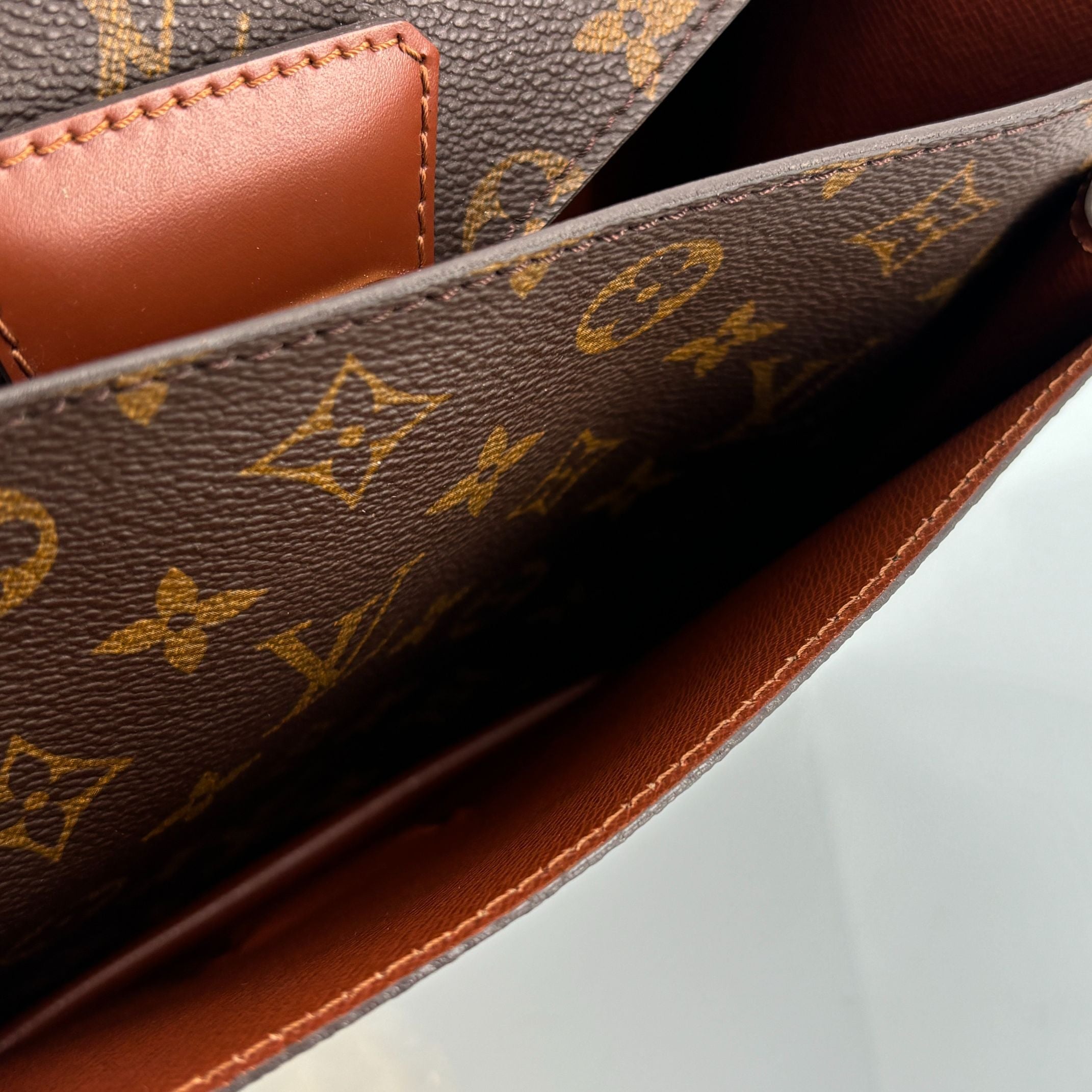 Louis Vuitton Monceau 28 Monogram Canvas